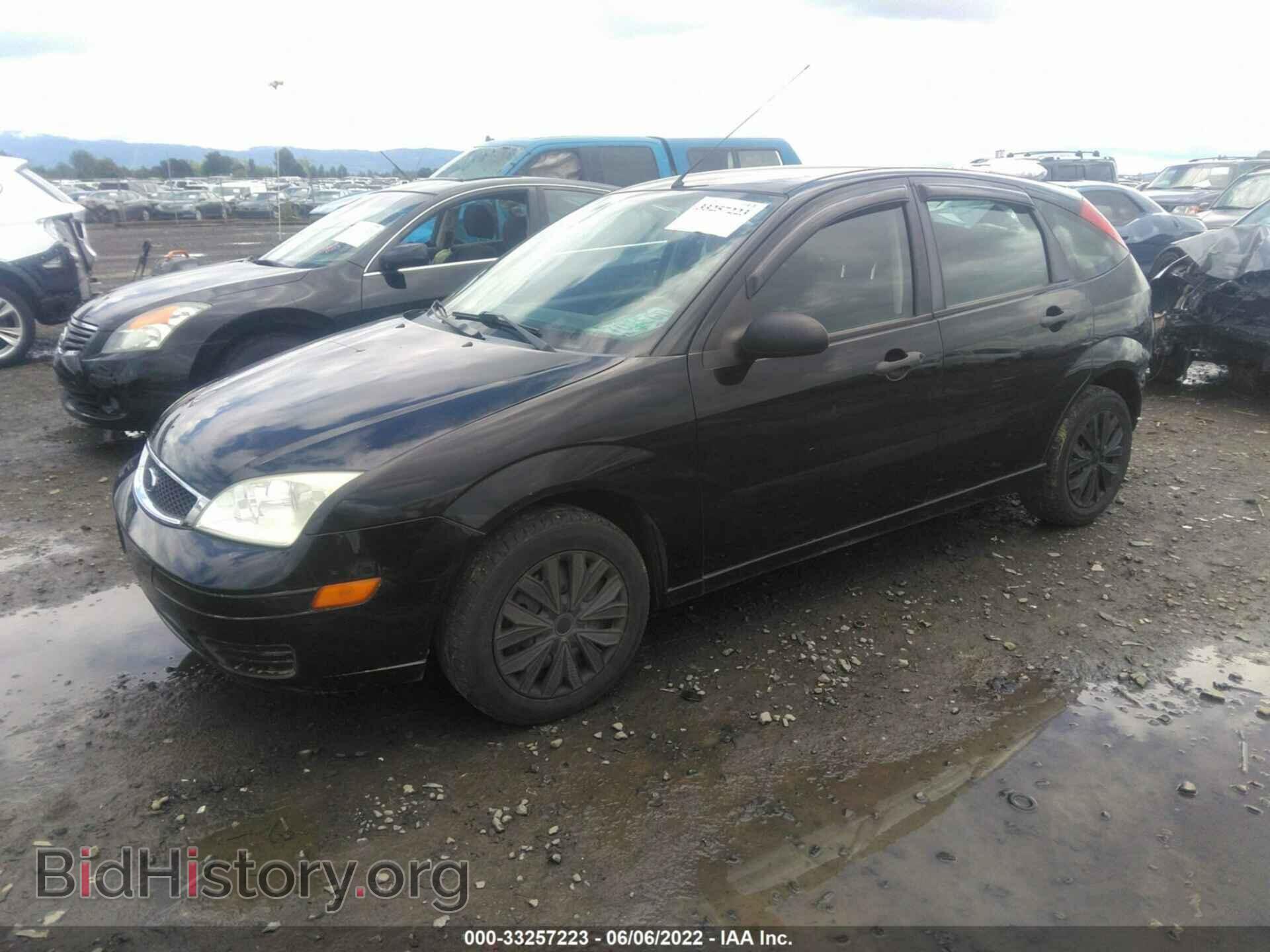 2007 FORD FOCUS - VIN: 1FAFP37N27W294619 - Фото 2