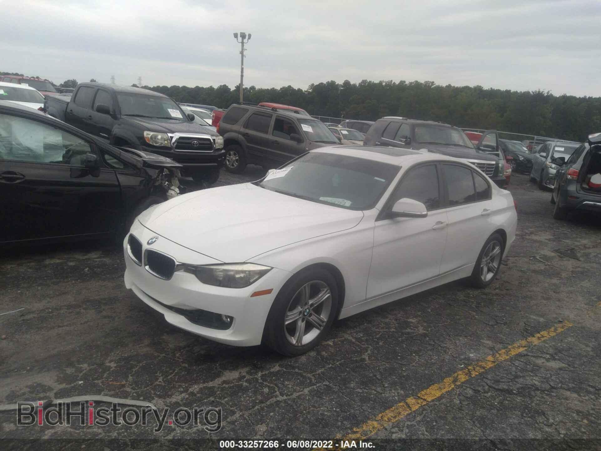 2012 BMW 3 SERIES - VIN: WBA3A5C58CF348366 - Фото 2