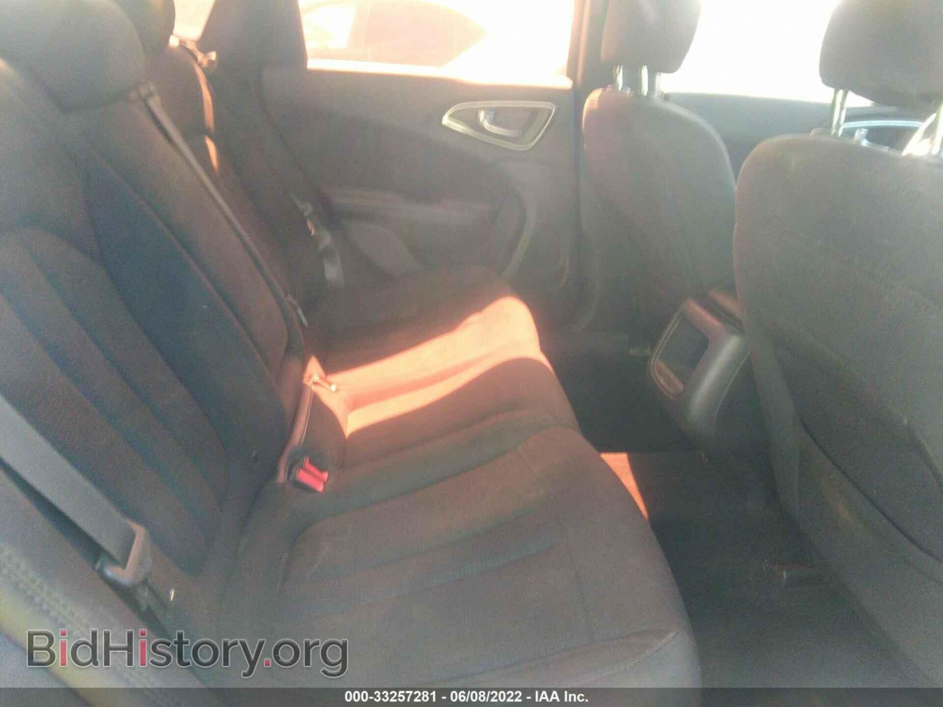 2015 CHRYSLER 200 - VIN: 1C3CCCAB8FN534837 - Фото 8