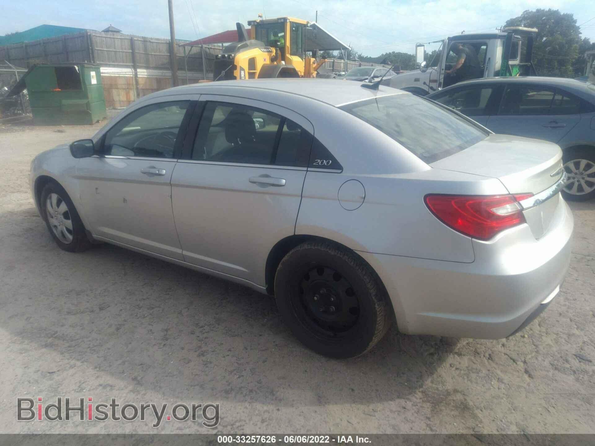 2012 CHRYSLER 200 - VIN: 1C3CCBAB9CN104742 - Фото 3