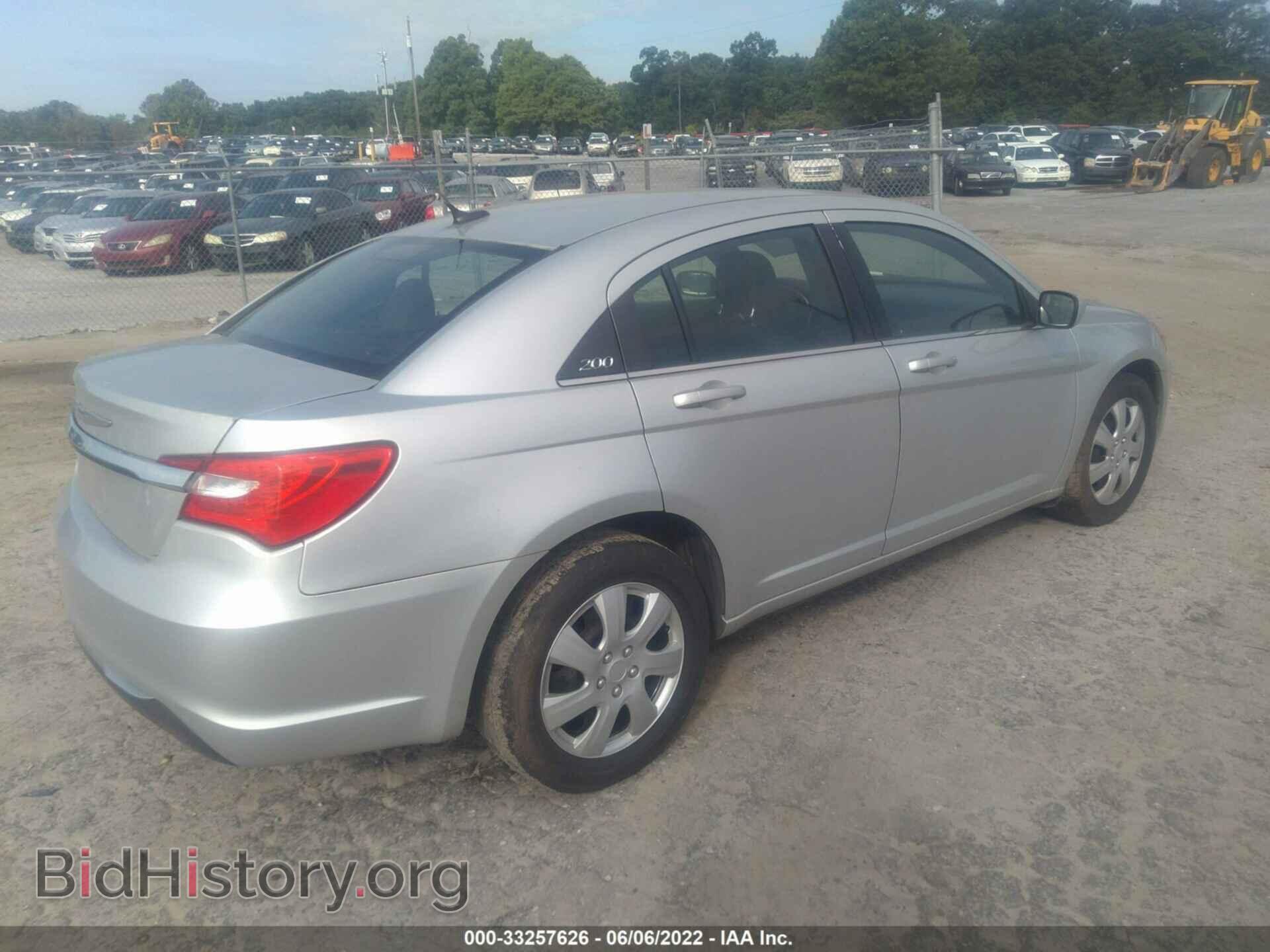2012 CHRYSLER 200 - VIN: 1C3CCBAB9CN104742 - Фото 4