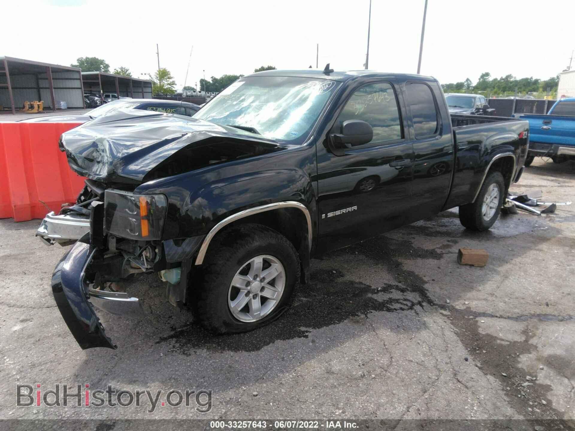 2007 GMC SIERRA 1500 - VIN: 2GTEK190871707970 - Фото 2