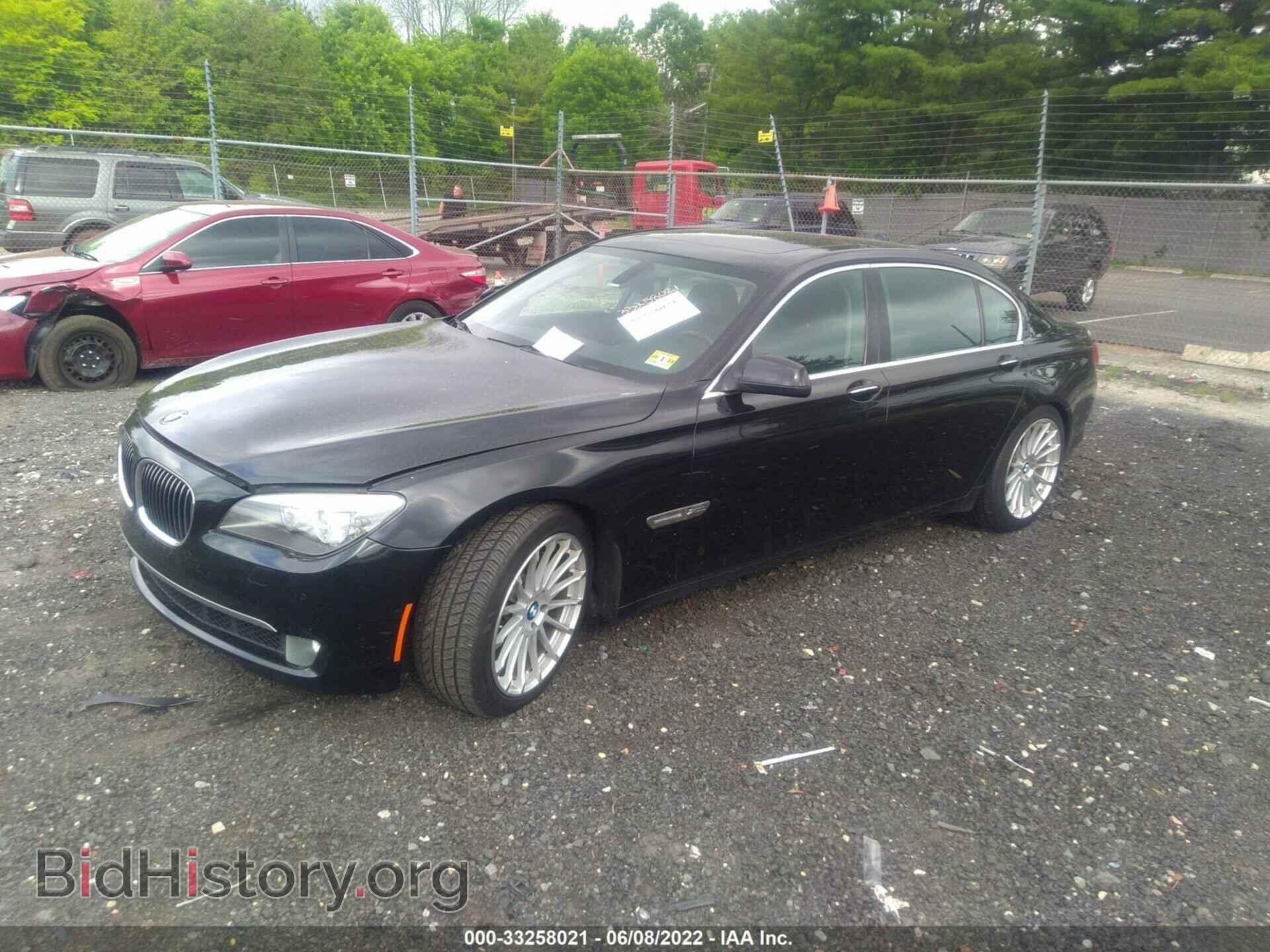 2012 BMW 7 SERIES - VIN: WBAKC8C58CC434883 - Фото 2