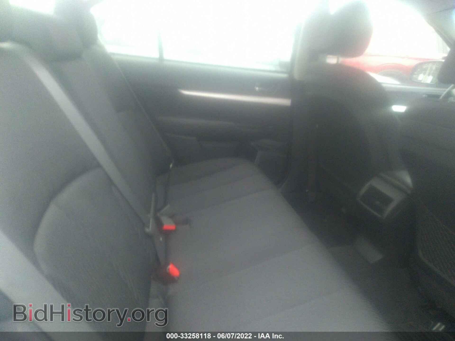 2011 SUBARU LEGACY - VIN: 4S3BMBB64B3231138 - Фото 8