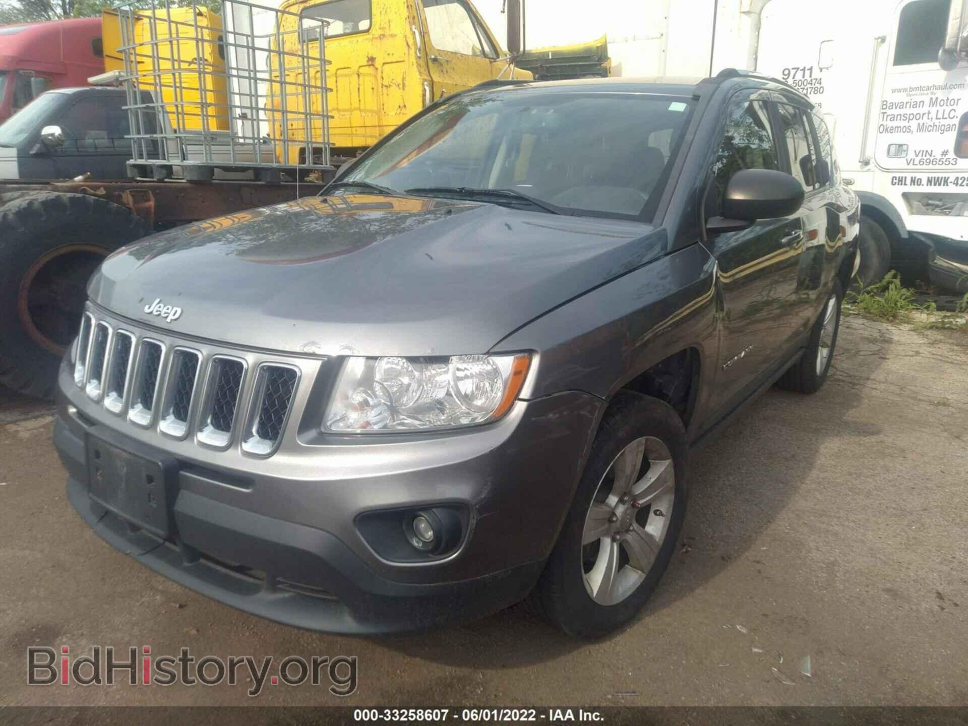 2011 JEEP COMPASS - VIN: 1J4NT1FB3BD213851 - Photo 2