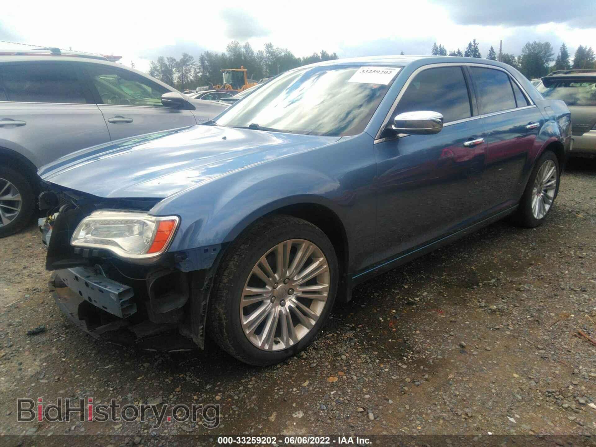 2011 CHRYSLER 300 - VIN: 2C3CA6CT7BH587920 - Фото 2