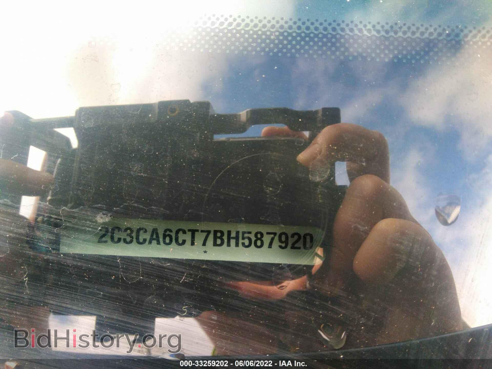 2011 CHRYSLER 300 - VIN: 2C3CA6CT7BH587920 - Фото 9
