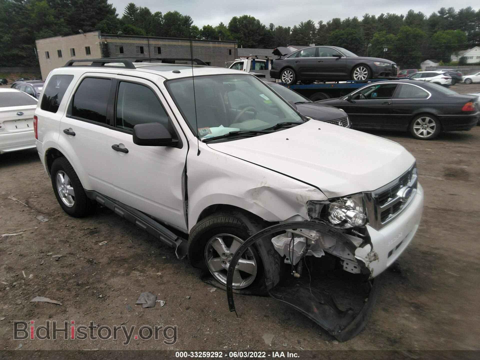 Фотография 1FMCU0D70BKA36248 - FORD ESCAPE 2011