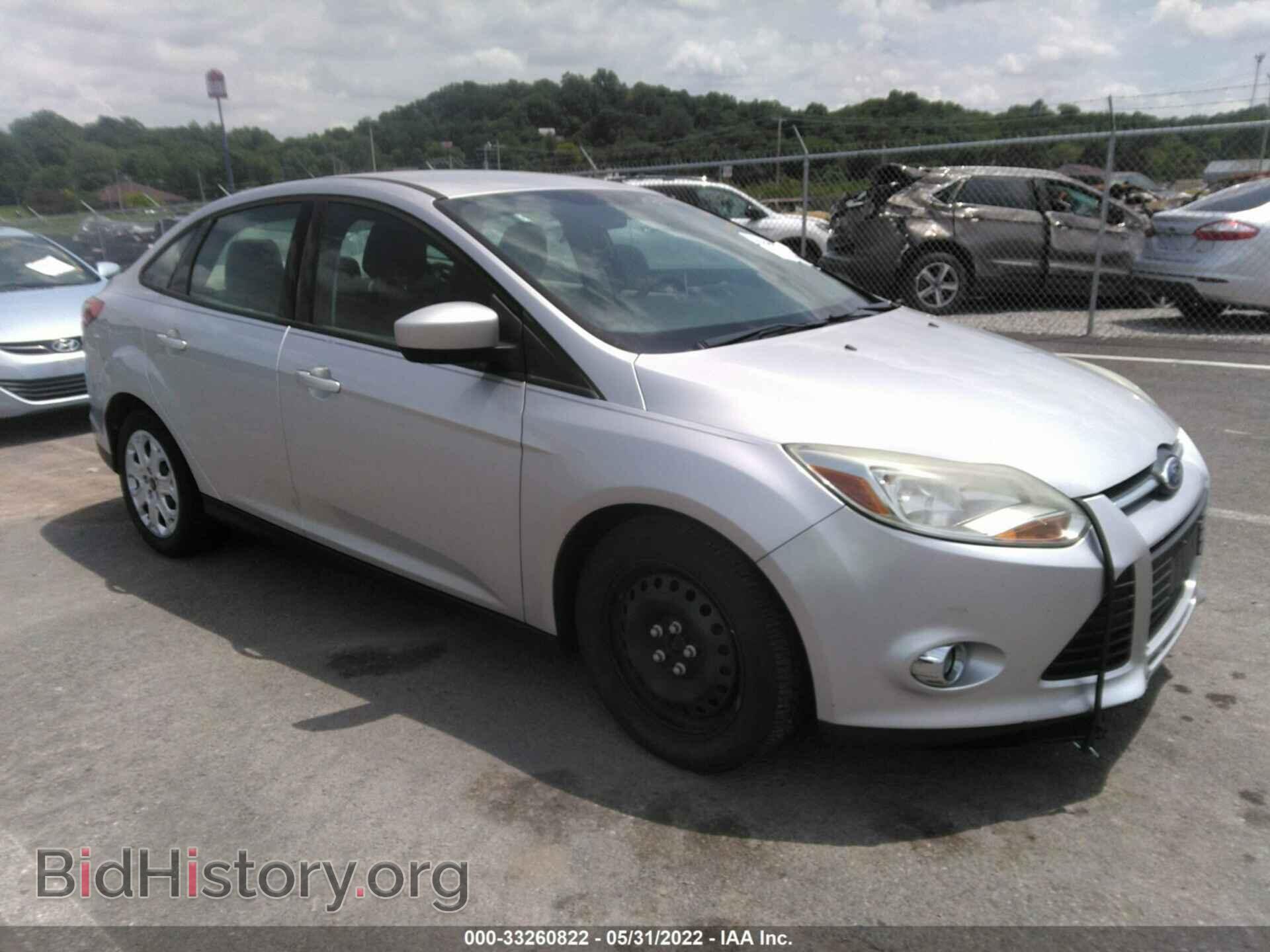 Photo 1FAHP3F22CL262345 - FORD FOCUS 2012