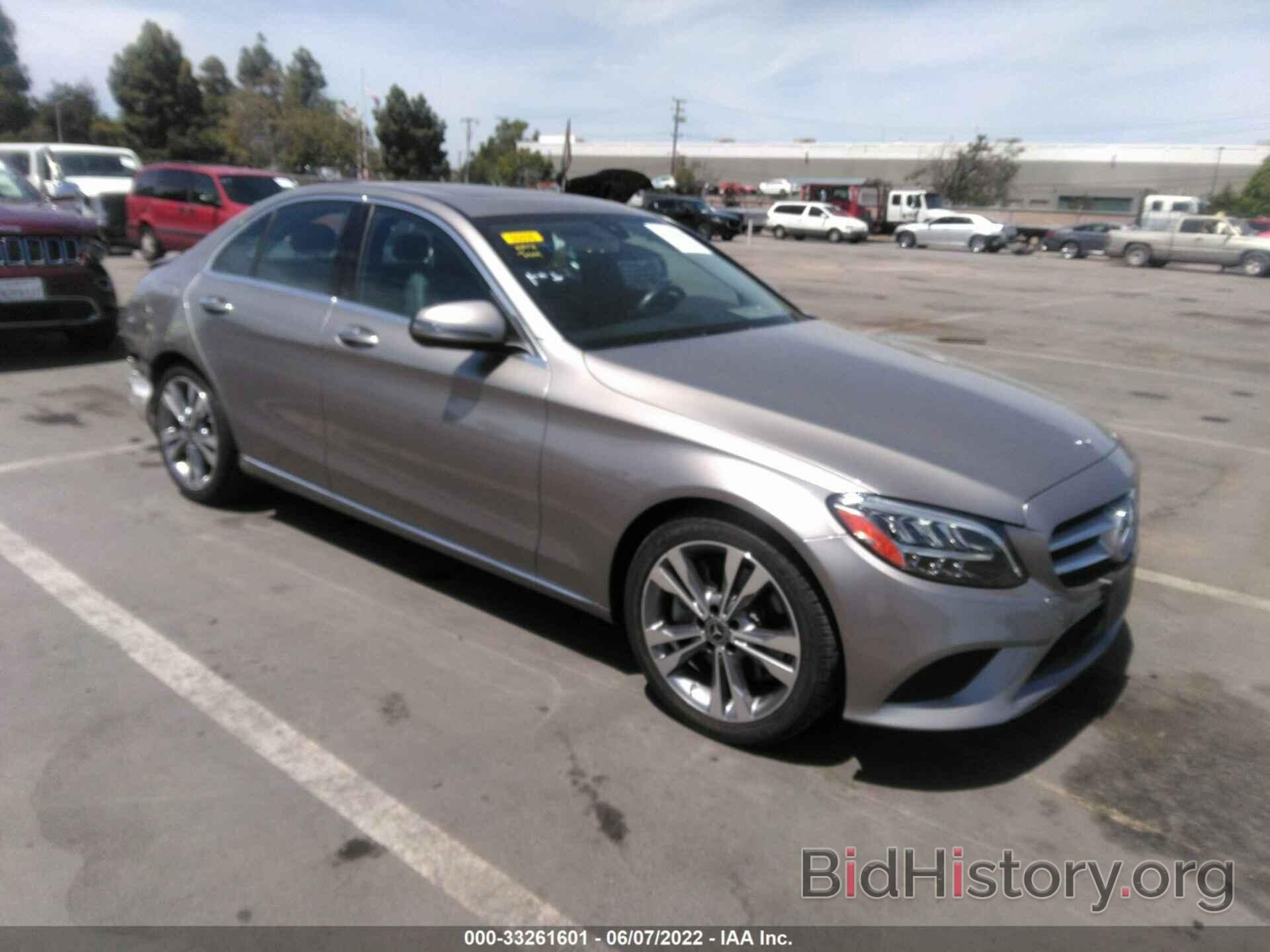 Photo 55SWF8DBXKU297283 - MERCEDES-BENZ C-CLASS 2019