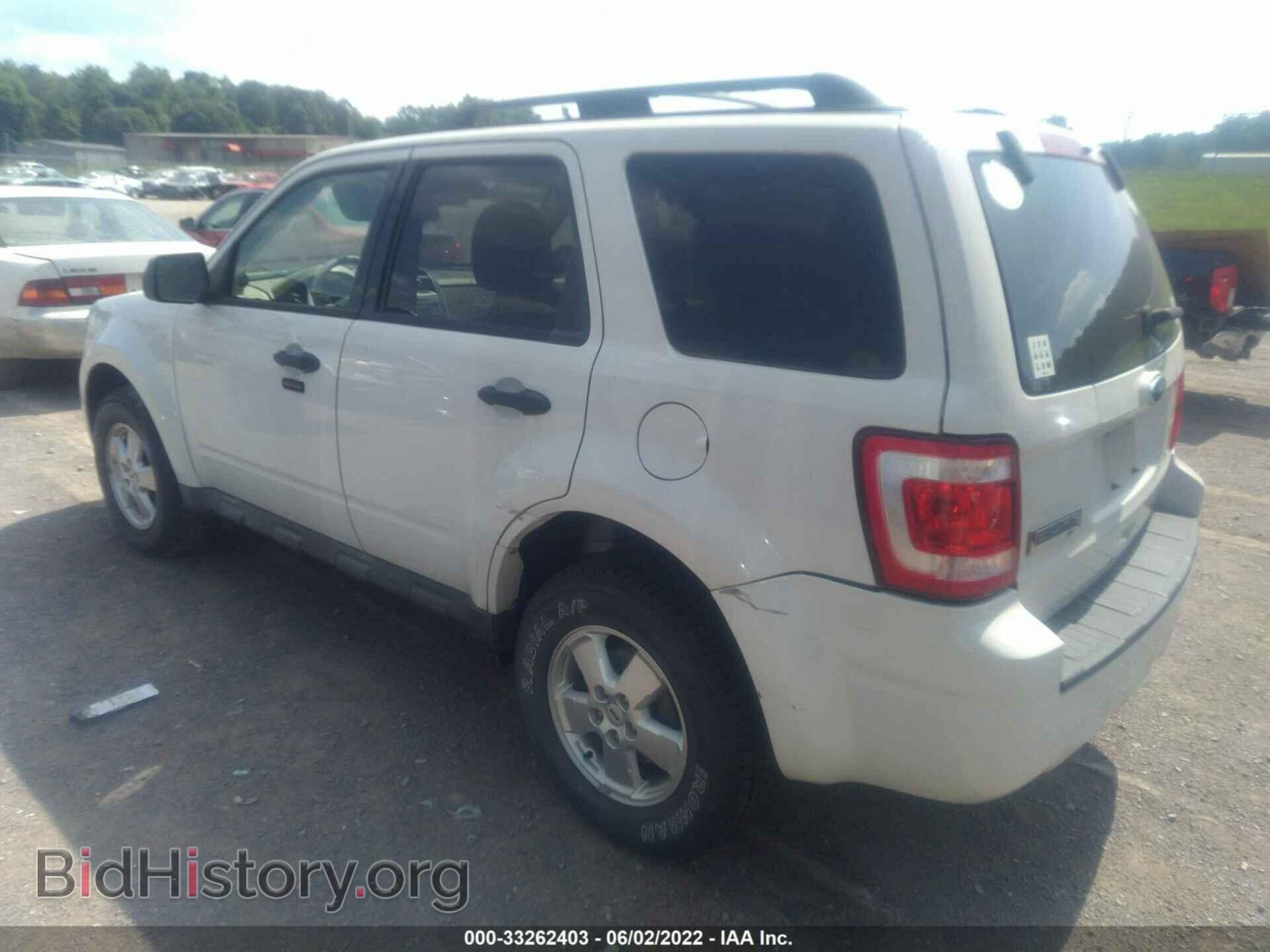 2010 Ford ESCAPE (VIN 1FMCU9D77AKD48215) — фото 3 из 10