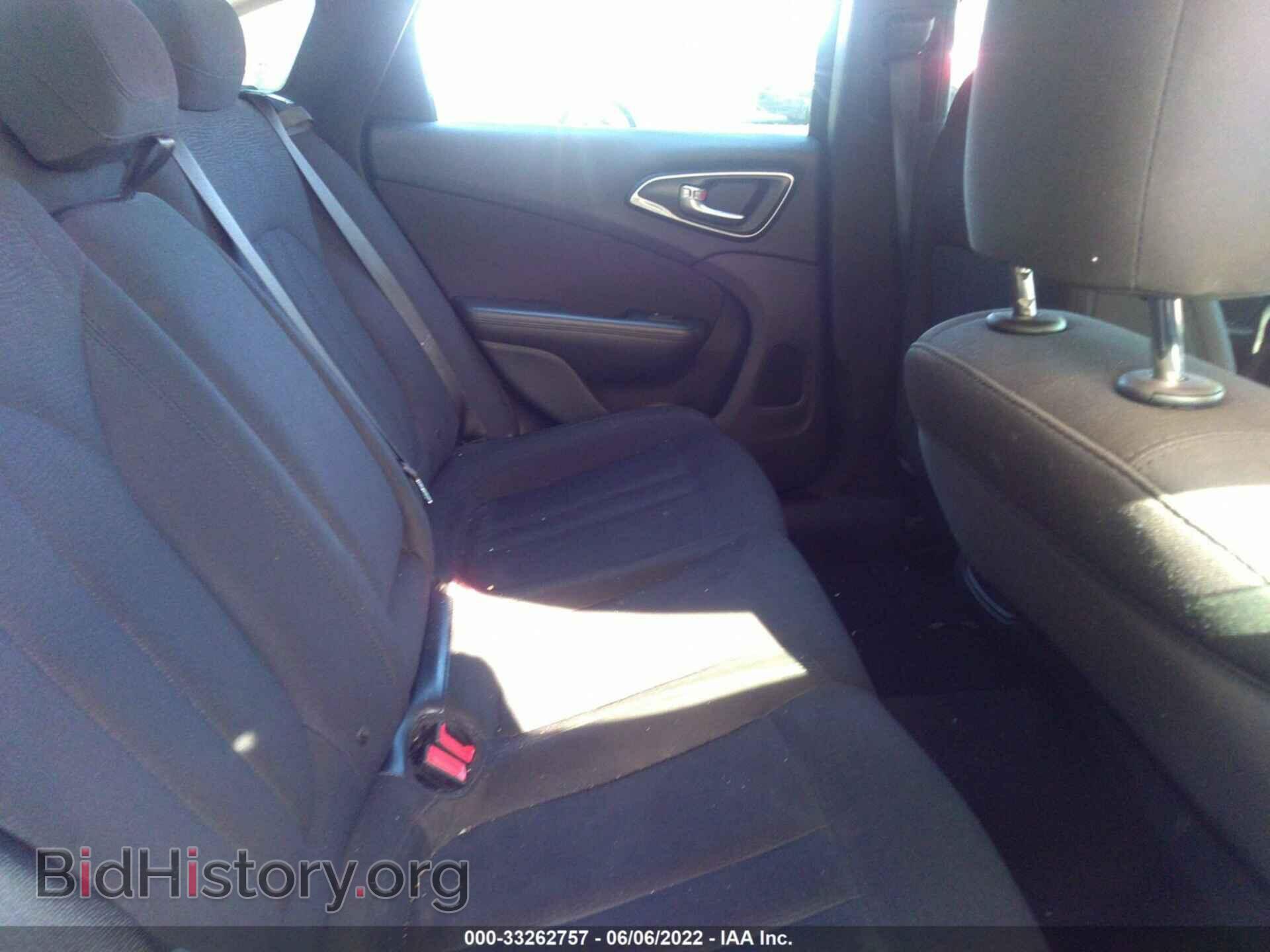 2016 CHRYSLER 200 - VIN: 1C3CCCAB4GN132170 - Photo 8