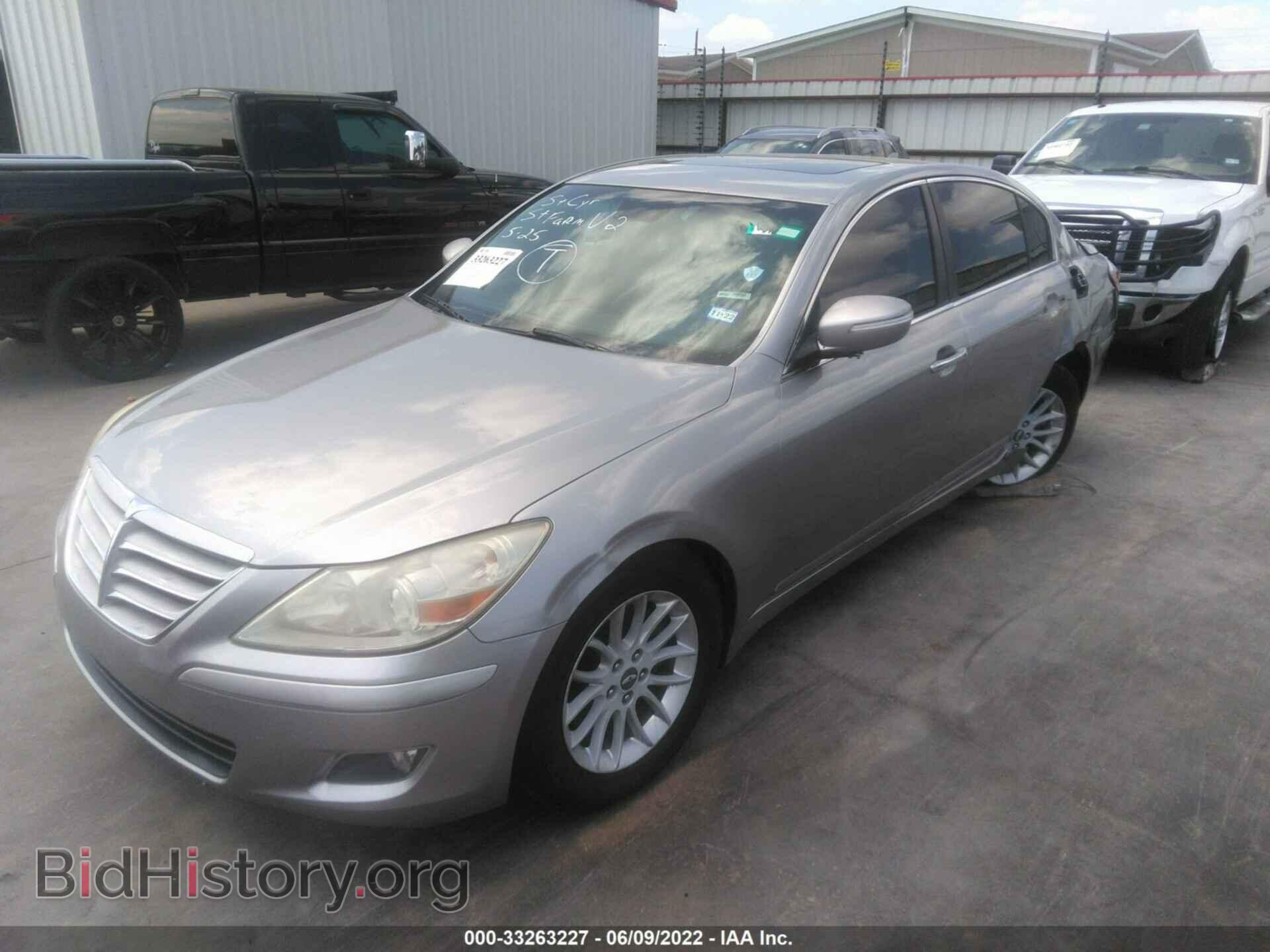 2009 HYUNDAI GENESIS - VIN: KMHGC46E39U048786 - Фото 2