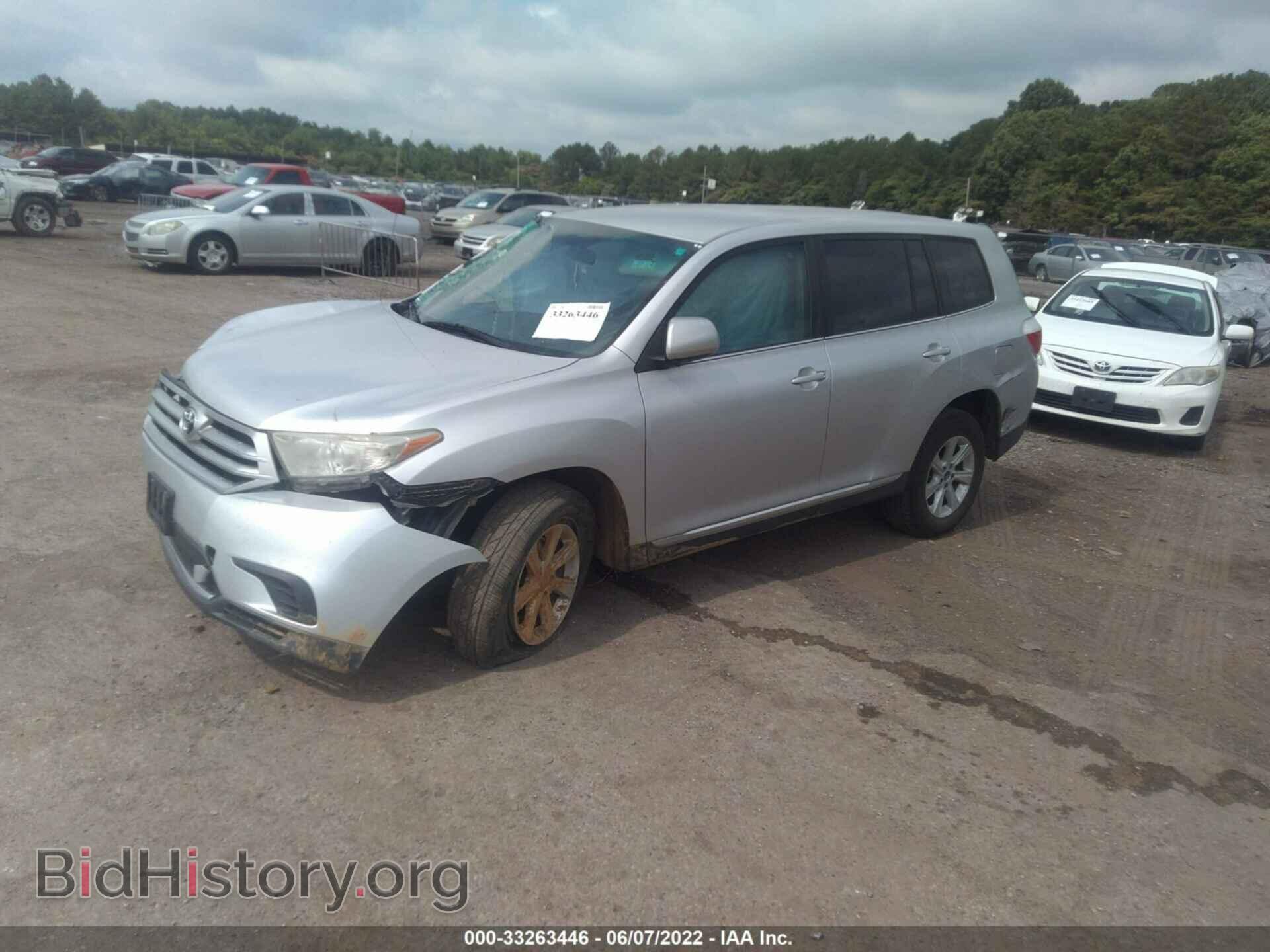 2011 TOYOTA HIGHLANDER - VIN: 5TDZK3EH1BS028858 - Фото 2