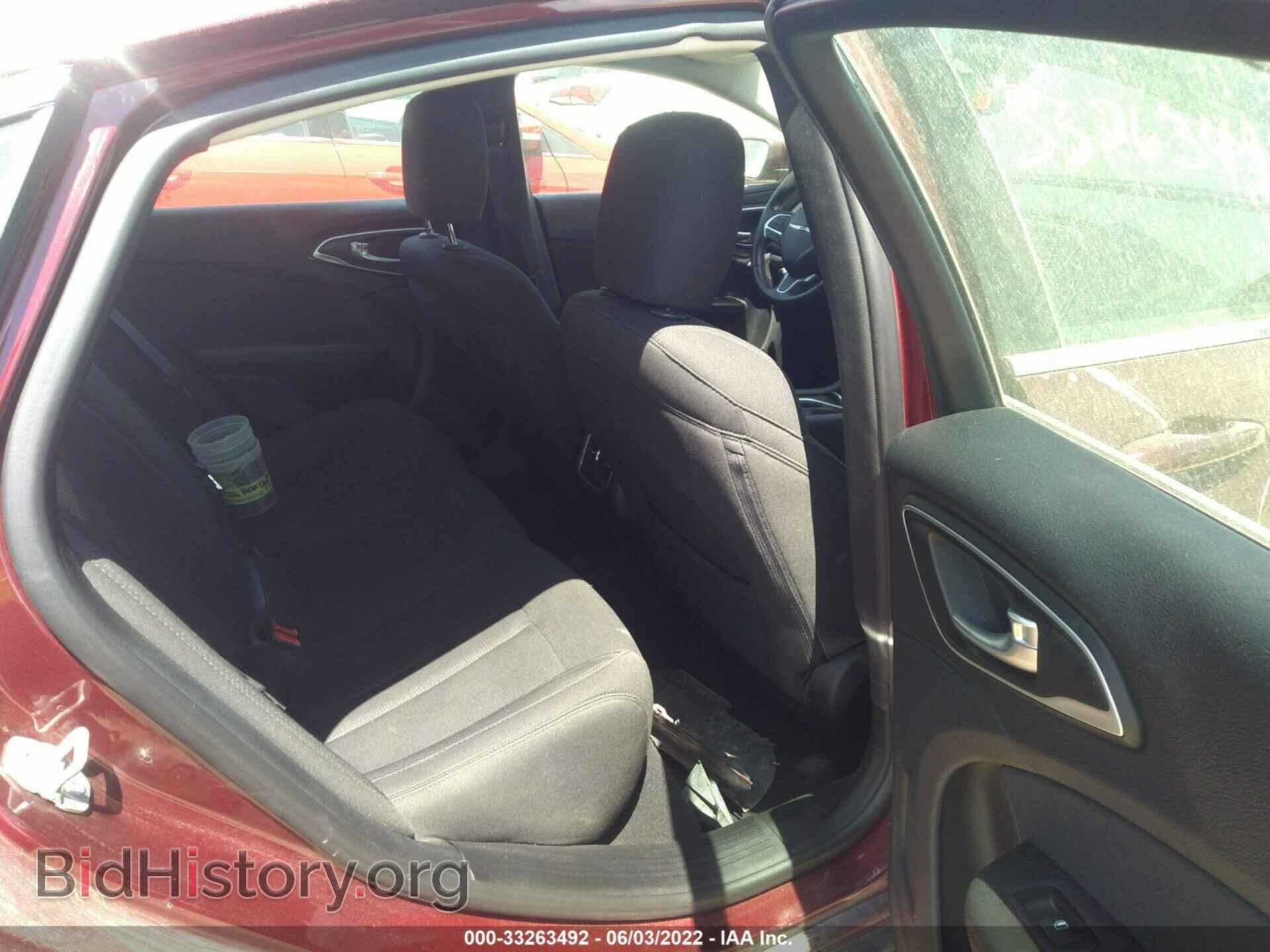 2016 CHRYSLER 200 - VIN: 1C3CCCAB8GN149375 - Фото 8