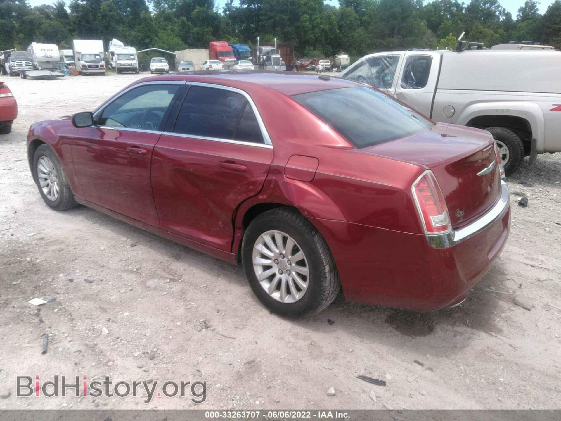 2014 CHRYSLER 300 - VIN: 2C3CCAAG0EH128090 - Фото 3