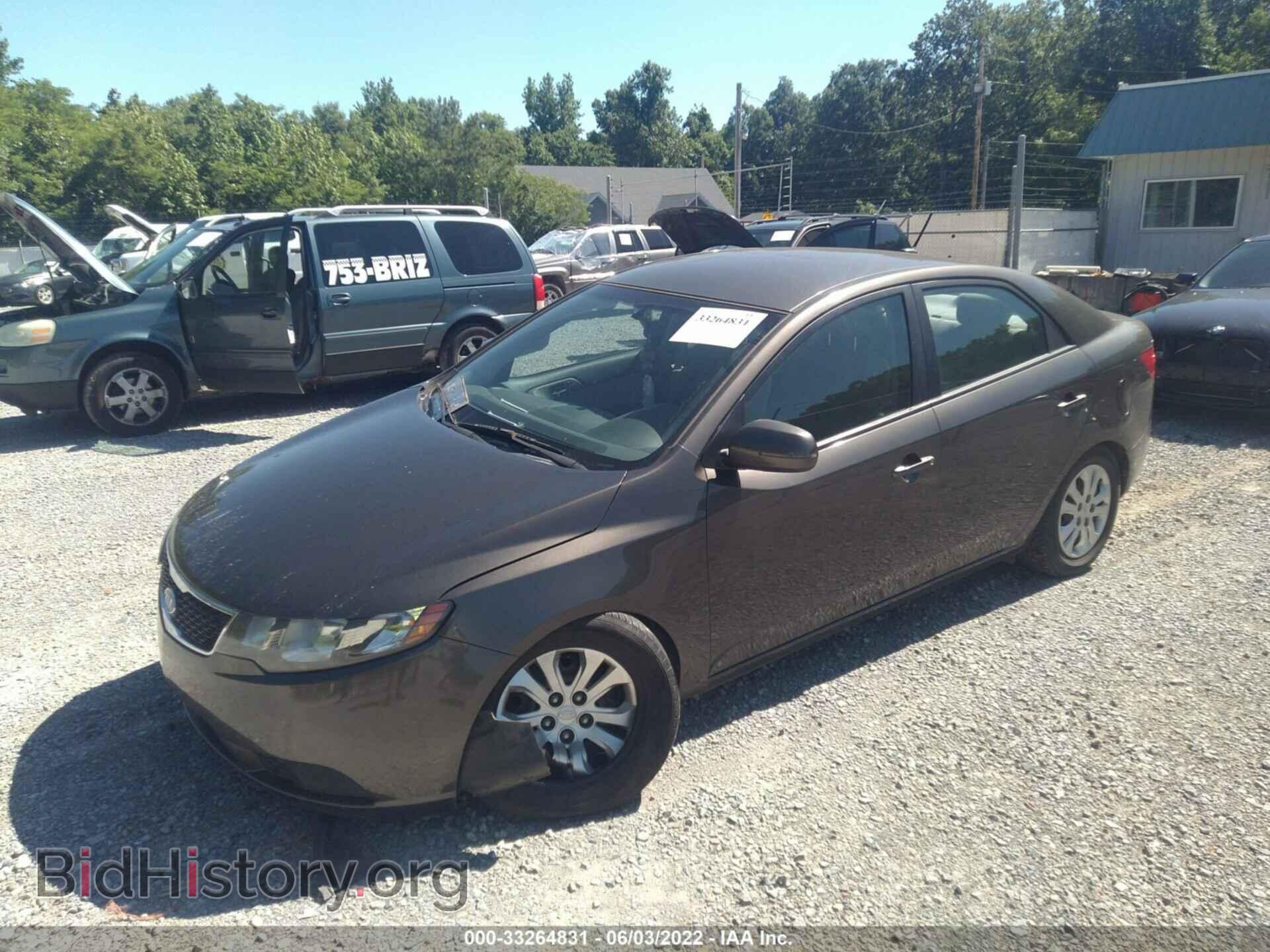 2011 KIA FORTE - VIN: KNAFU4A2XB5406599 - Фото 2