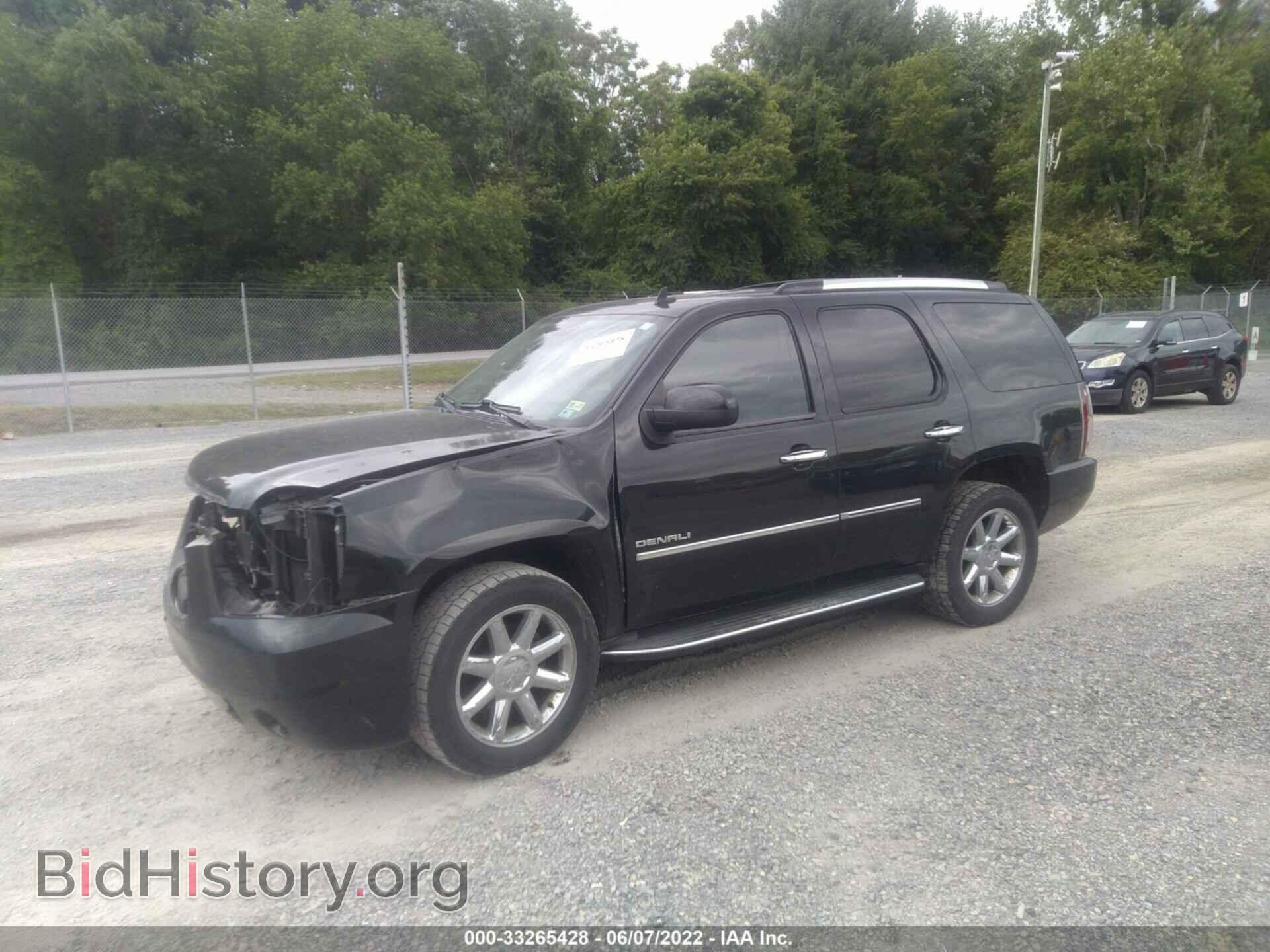 2011 GMC YUKON - VIN: 1GKS1EEF9BR215234 - Фото 2