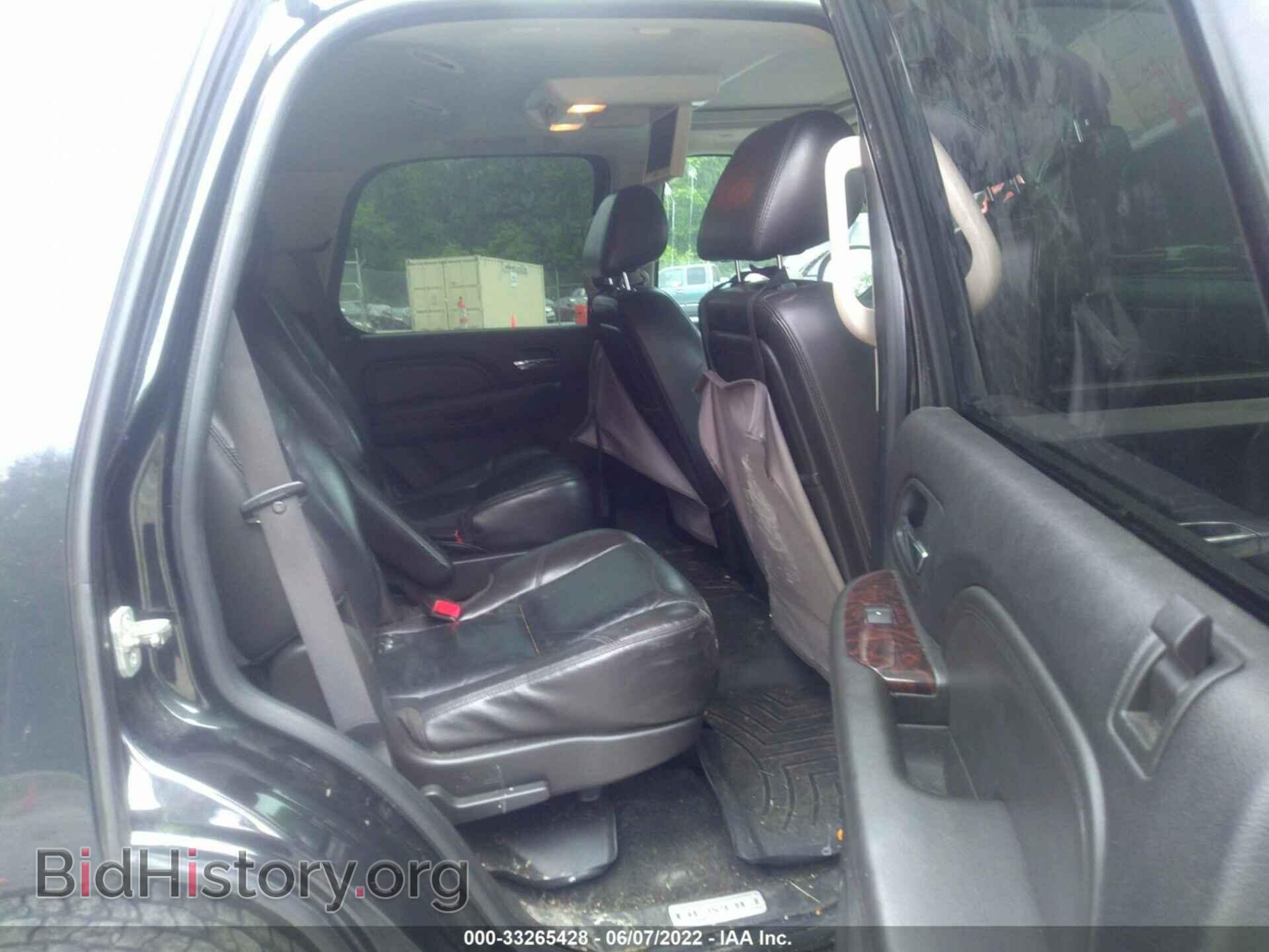 2011 GMC YUKON - VIN: 1GKS1EEF9BR215234 - Фото 8