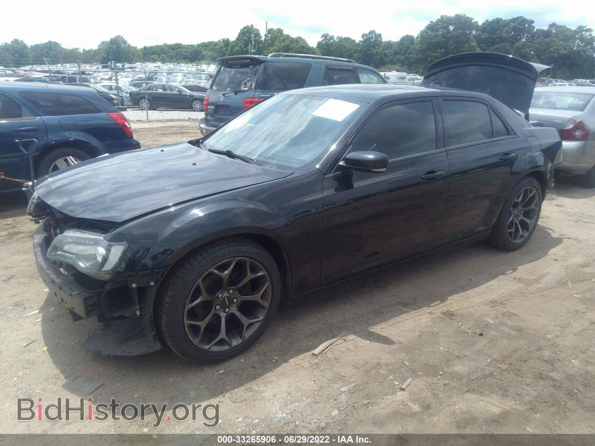 2015 CHRYSLER 300 - VIN: 2C3CCABG7FH760522 - Фото 2