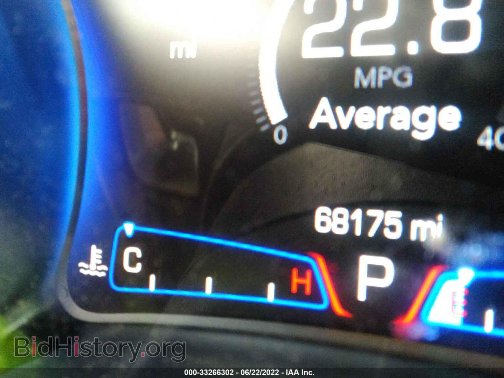 2017 CHRYSLER 300 - VIN: 2C3CCABG6HH646918 - Фото 7
