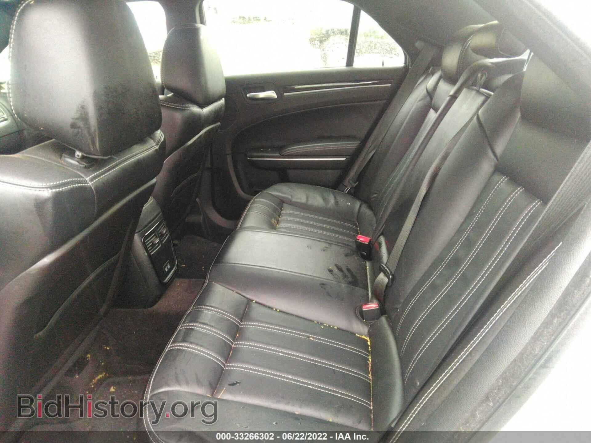 2017 CHRYSLER 300 - VIN: 2C3CCABG6HH646918 - Фото 8