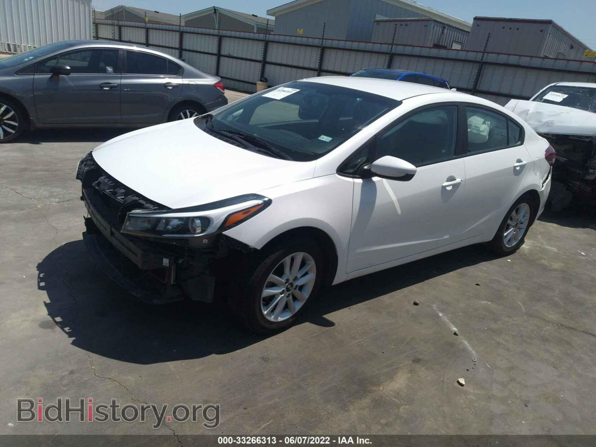 2017 KIA FORTE - VIN: 3KPFL4A76HE010958 - Фото 2