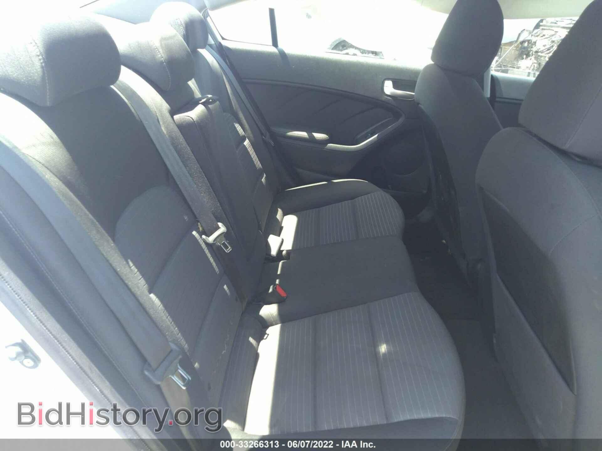 2017 KIA FORTE - VIN: 3KPFL4A76HE010958 - Фото 8