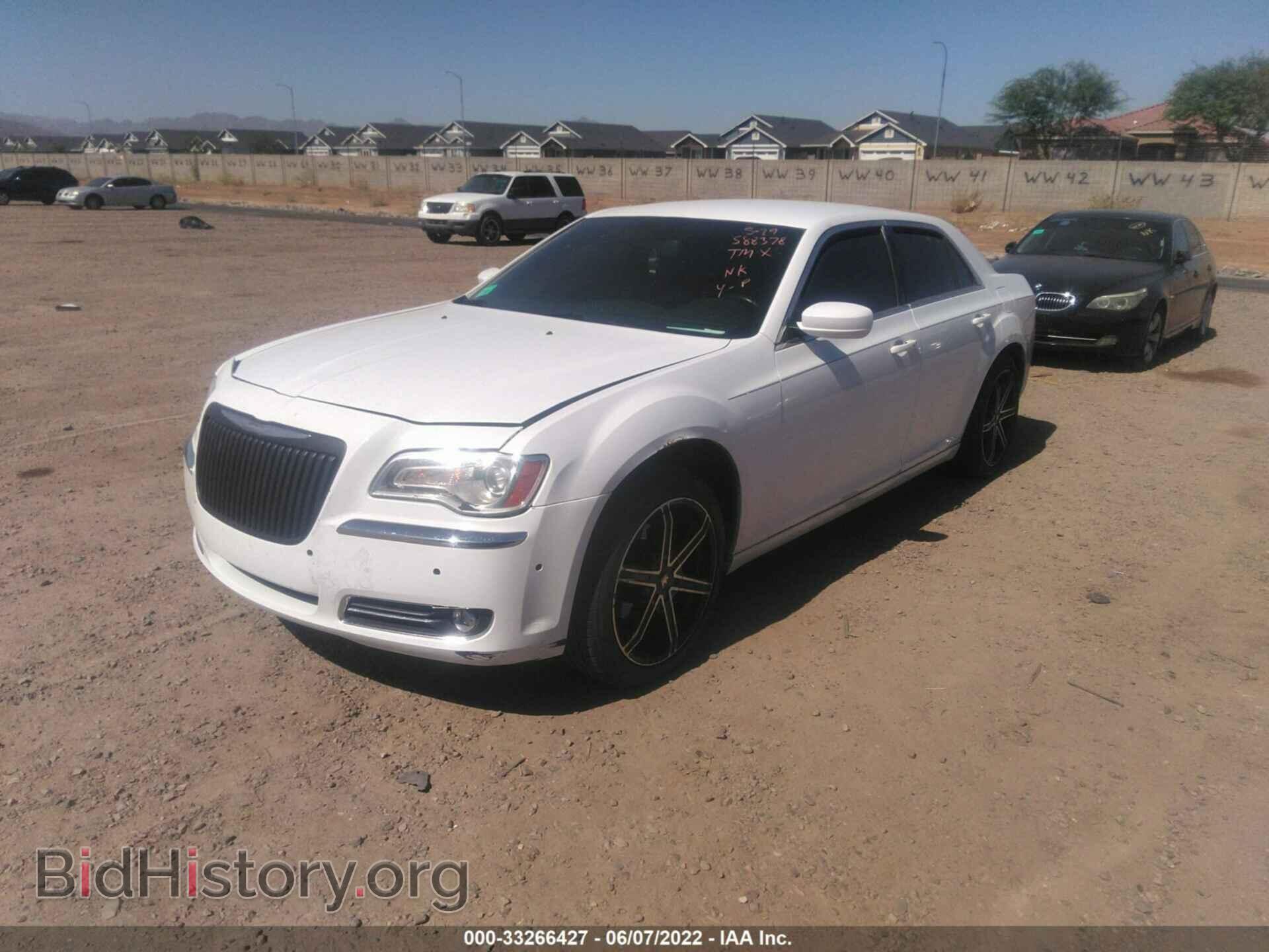 2013 CHRYSLER 300 - VIN: 2C3CCAAG0DH588378 - Фото 6