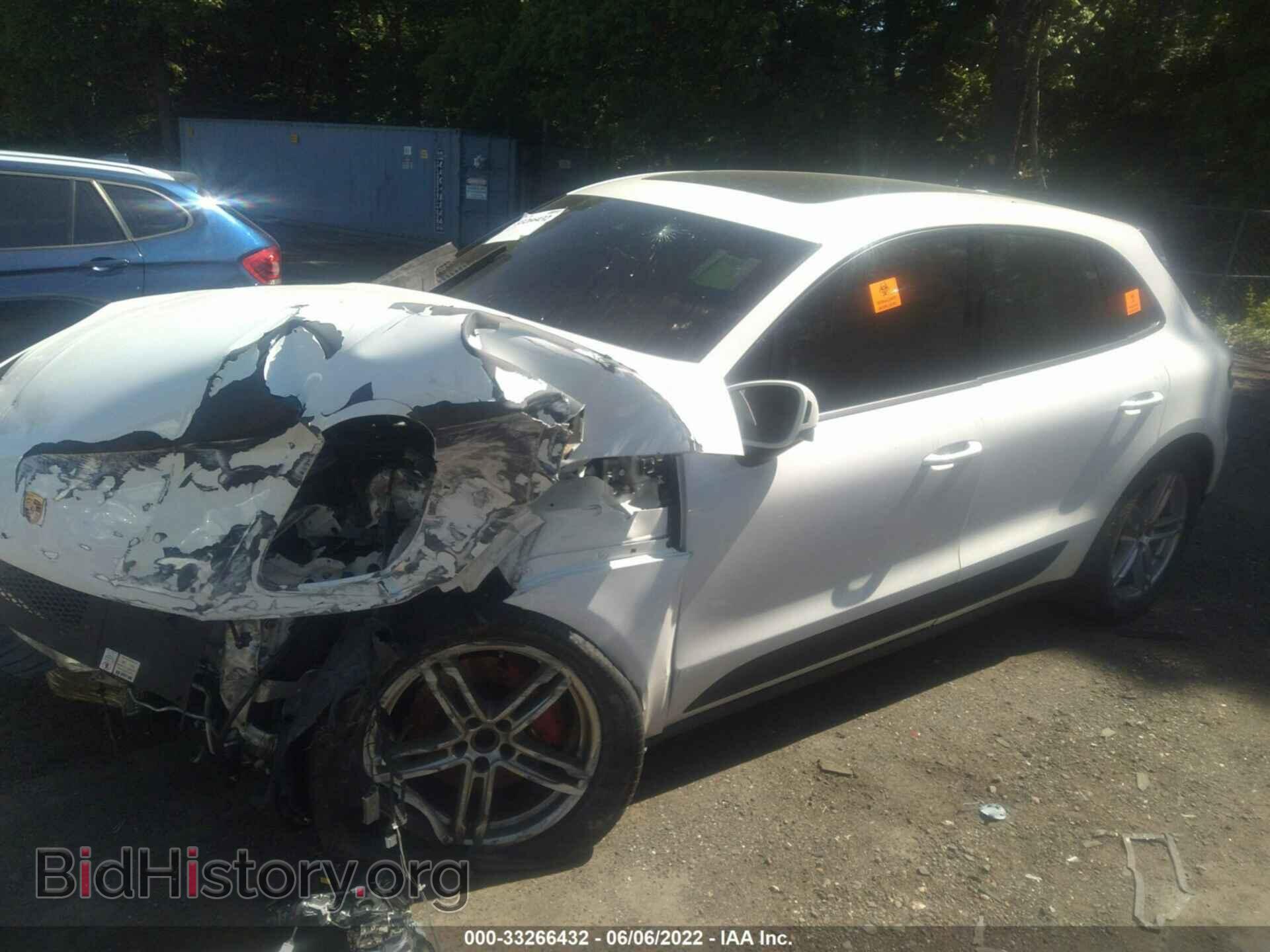 2019 PORSCHE MACAN - VIN: WP1AA2A55KLB06340 - Фото 2