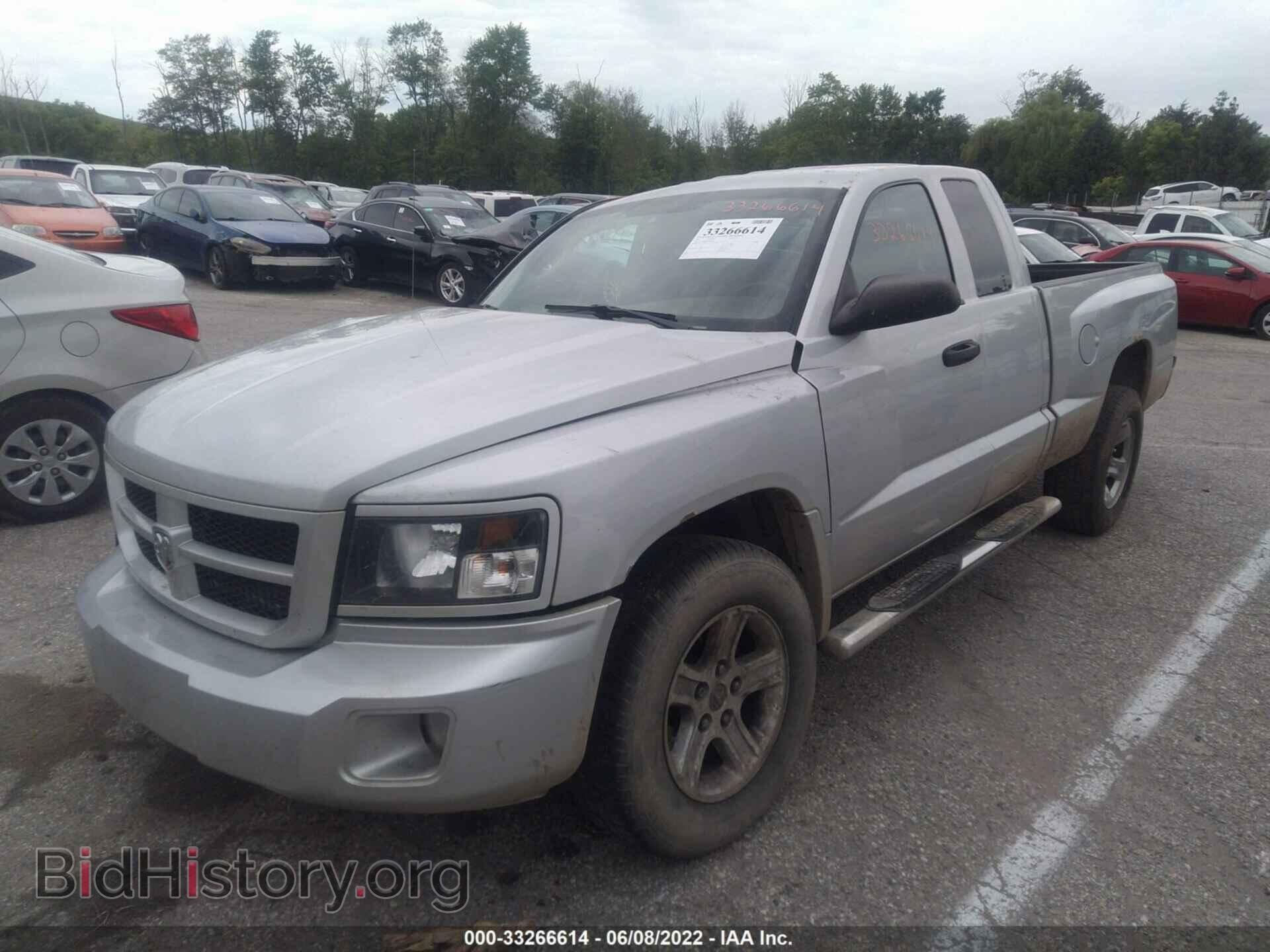 2011 RAM DAKOTA - VIN: 1D7RE3BKXBS683105 - Photo 2
