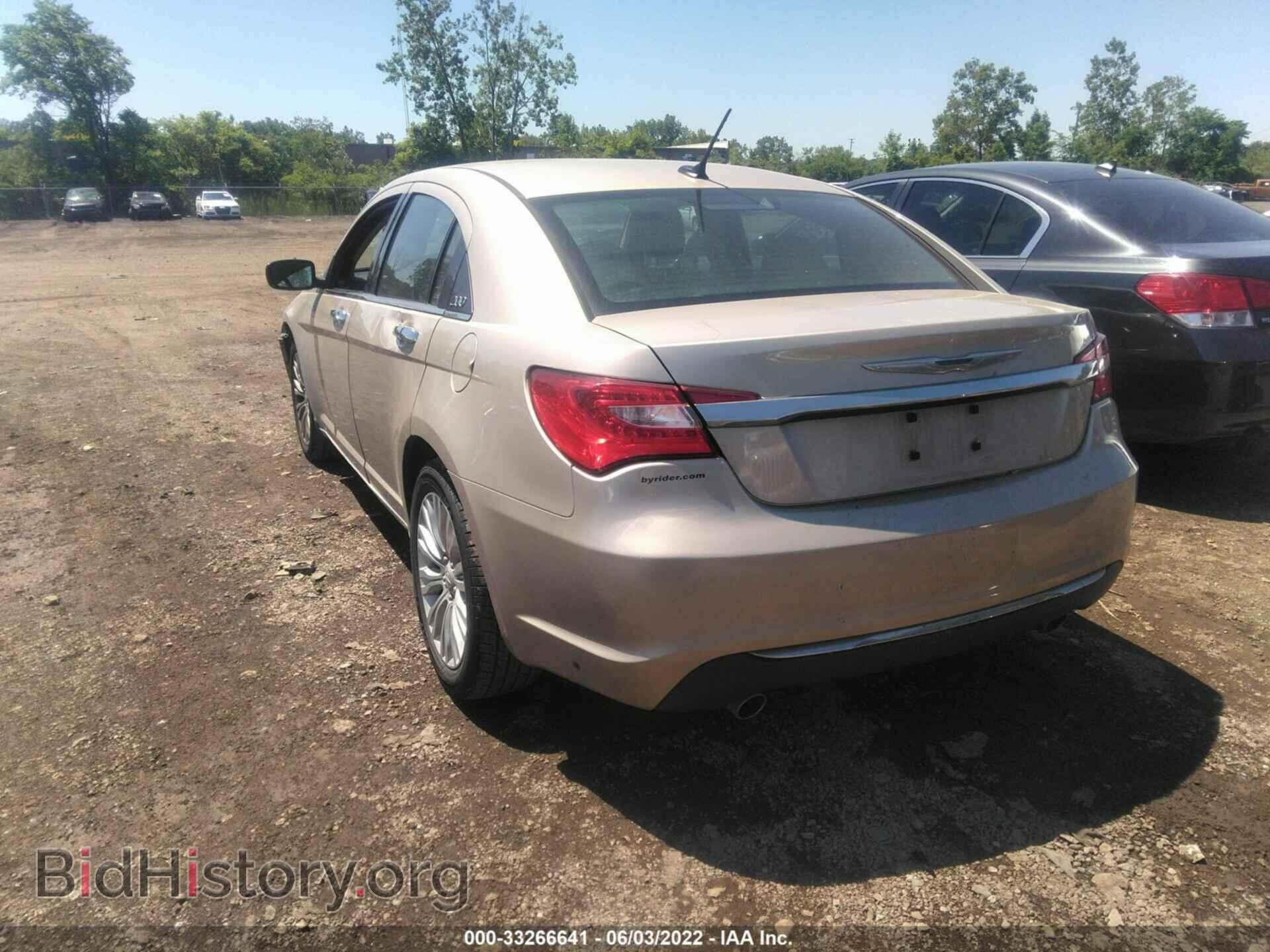 2013 CHRYSLER 200 - VIN: 1C3CCBCG1DN571230 - Photo 3