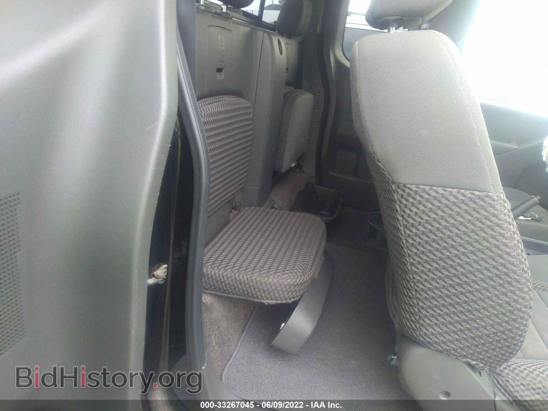 2015 NISSAN FRONTIER - VIN: 1N6BD0CT3FN754666 - Фото 8
