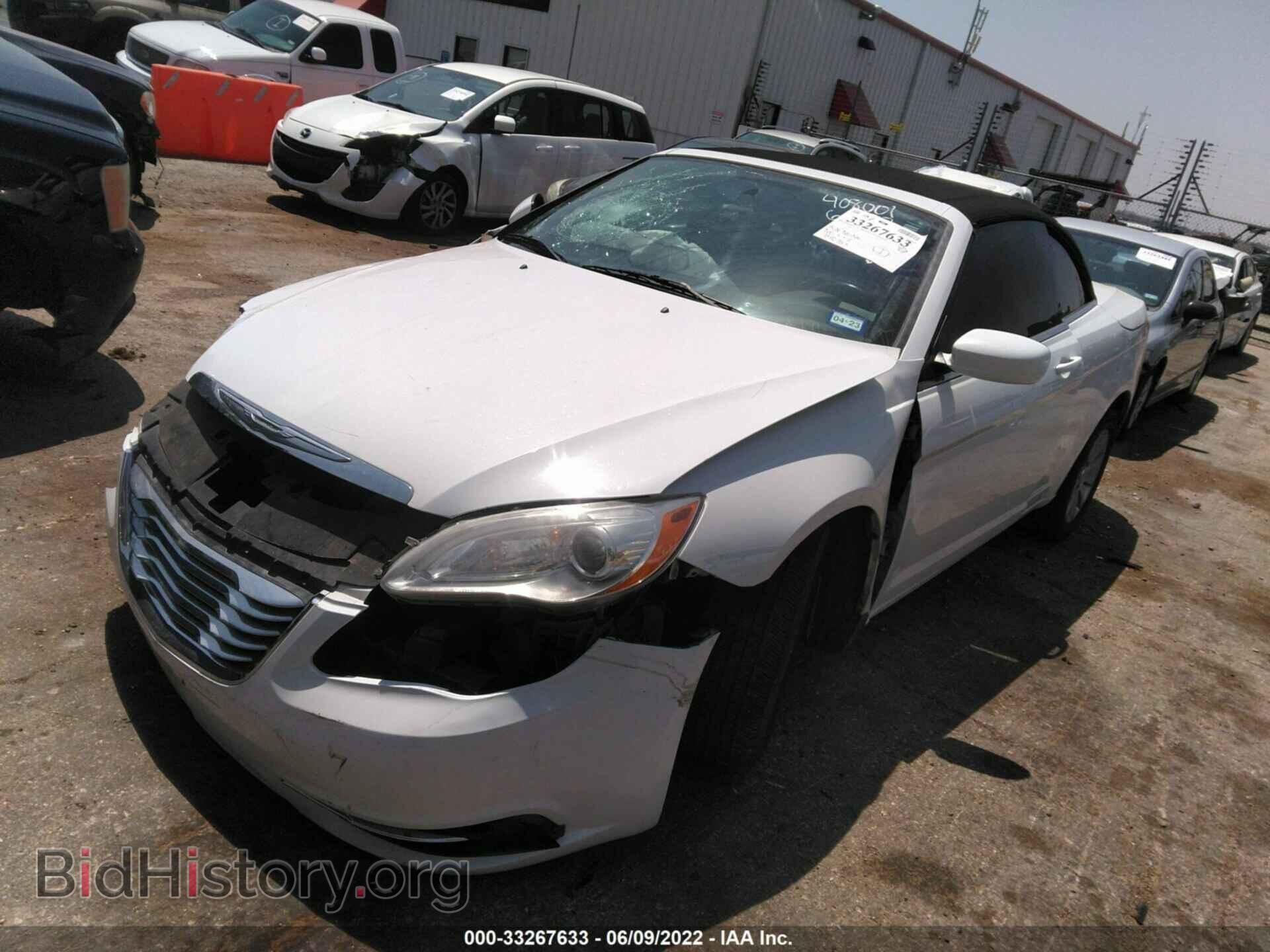 2012 CHRYSLER 200 - VIN: 1C3BCBEB4CN215656 - Фото 2