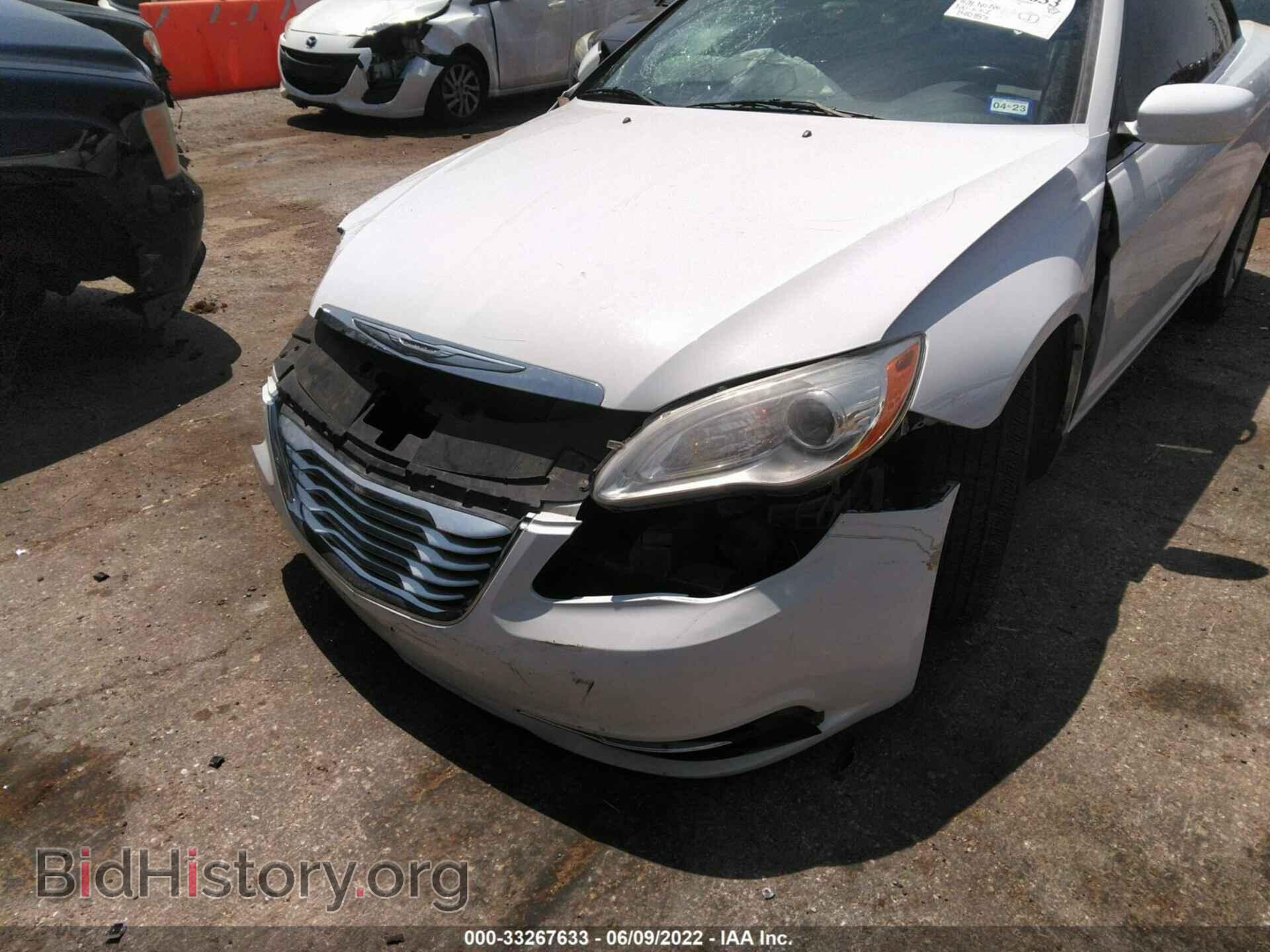 2012 CHRYSLER 200 - VIN: 1C3BCBEB4CN215656 - Фото 6