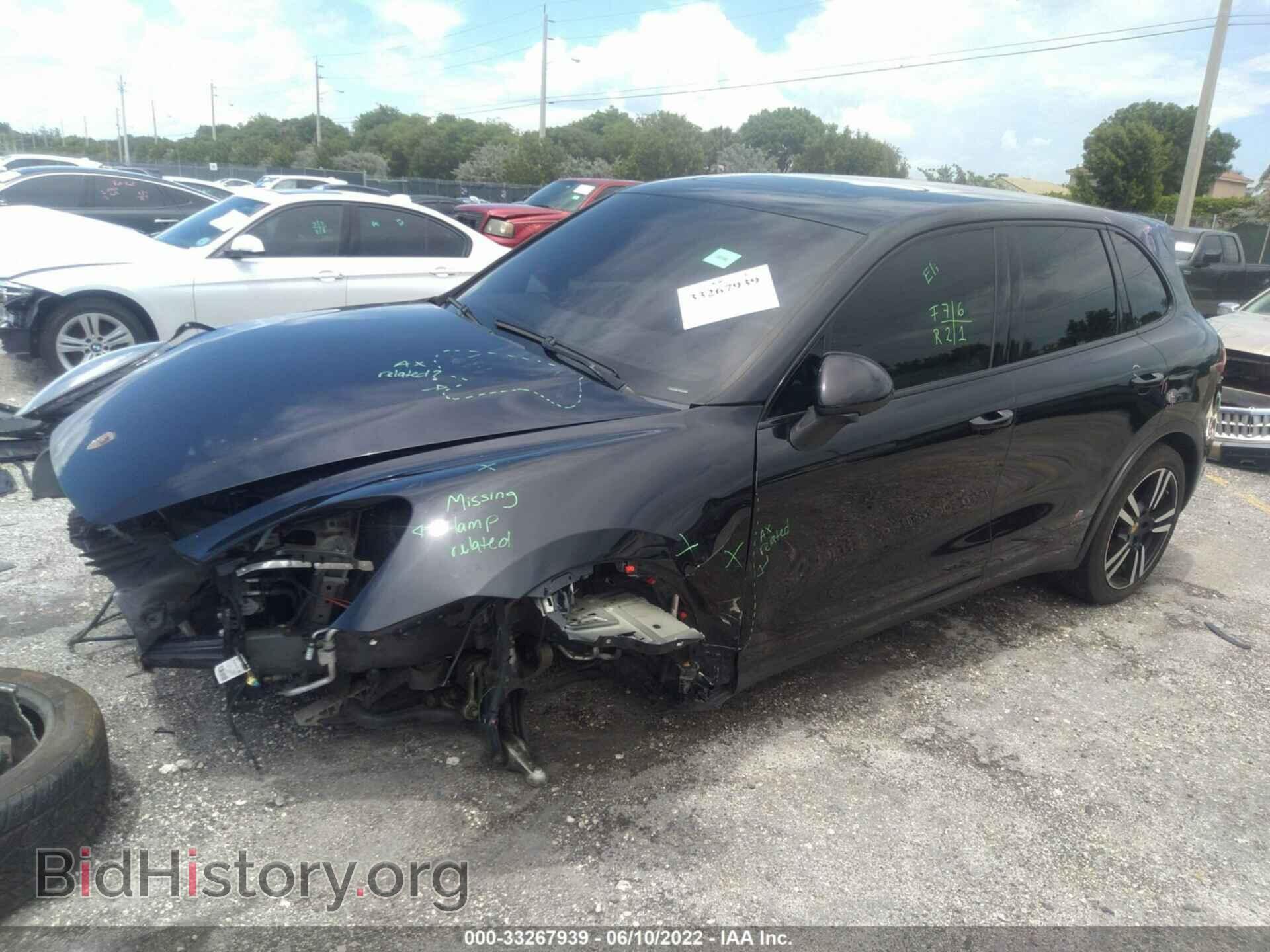 2012 PORSCHE CAYENNE - VIN: WP1AA2A22CLA10916 - Фото 2