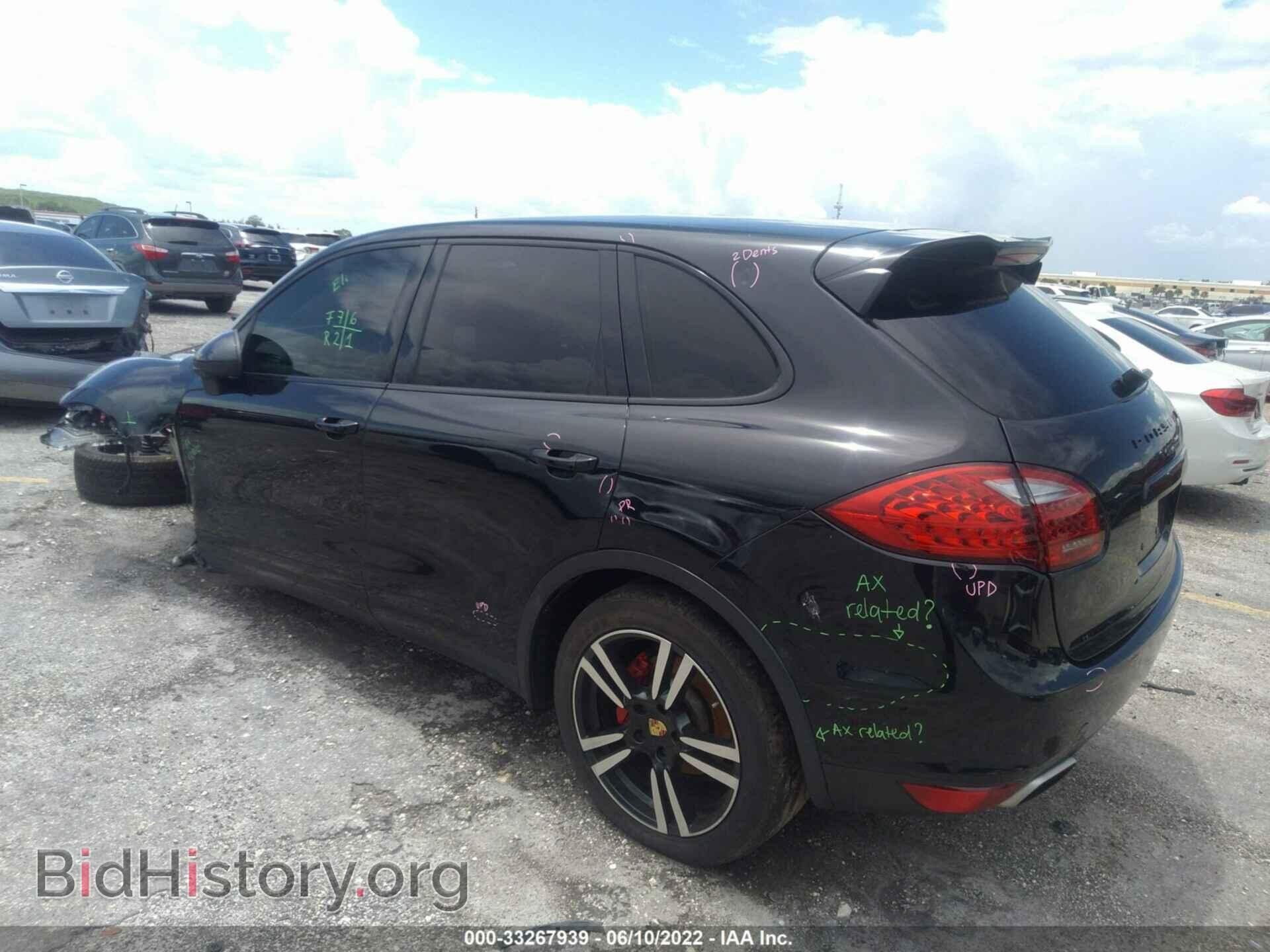 2012 PORSCHE CAYENNE - VIN: WP1AA2A22CLA10916 - Фото 3