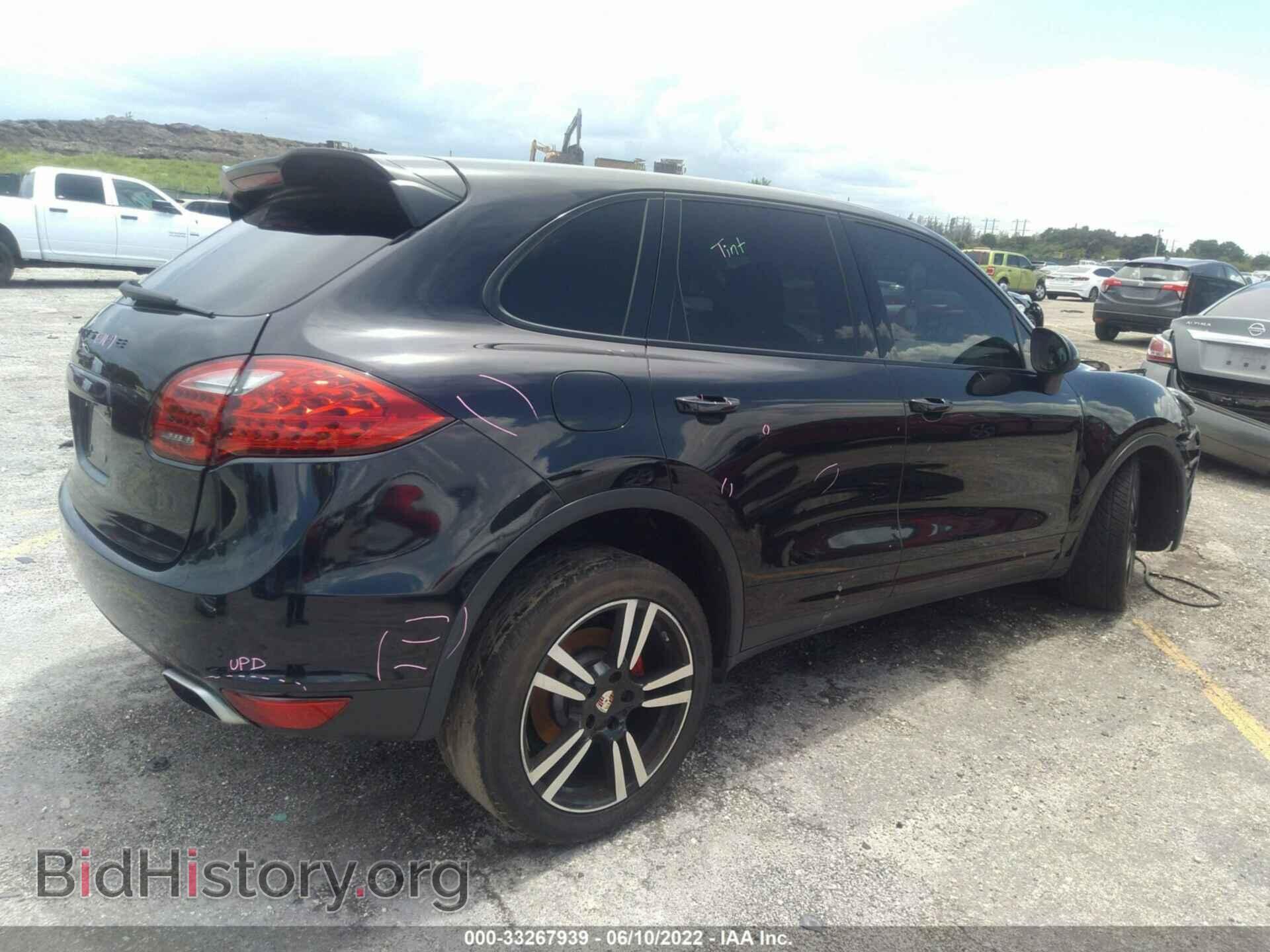 2012 PORSCHE CAYENNE - VIN: WP1AA2A22CLA10916 - Фото 4