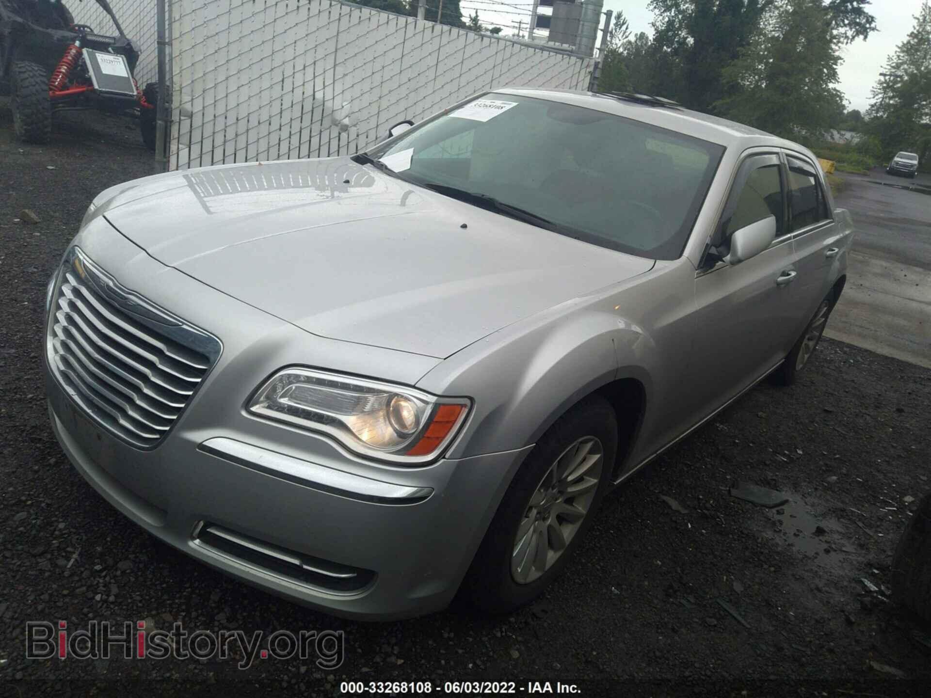 2012 CHRYSLER 300 - VIN: 2C3CCAAG5CH192154 - Photo 2