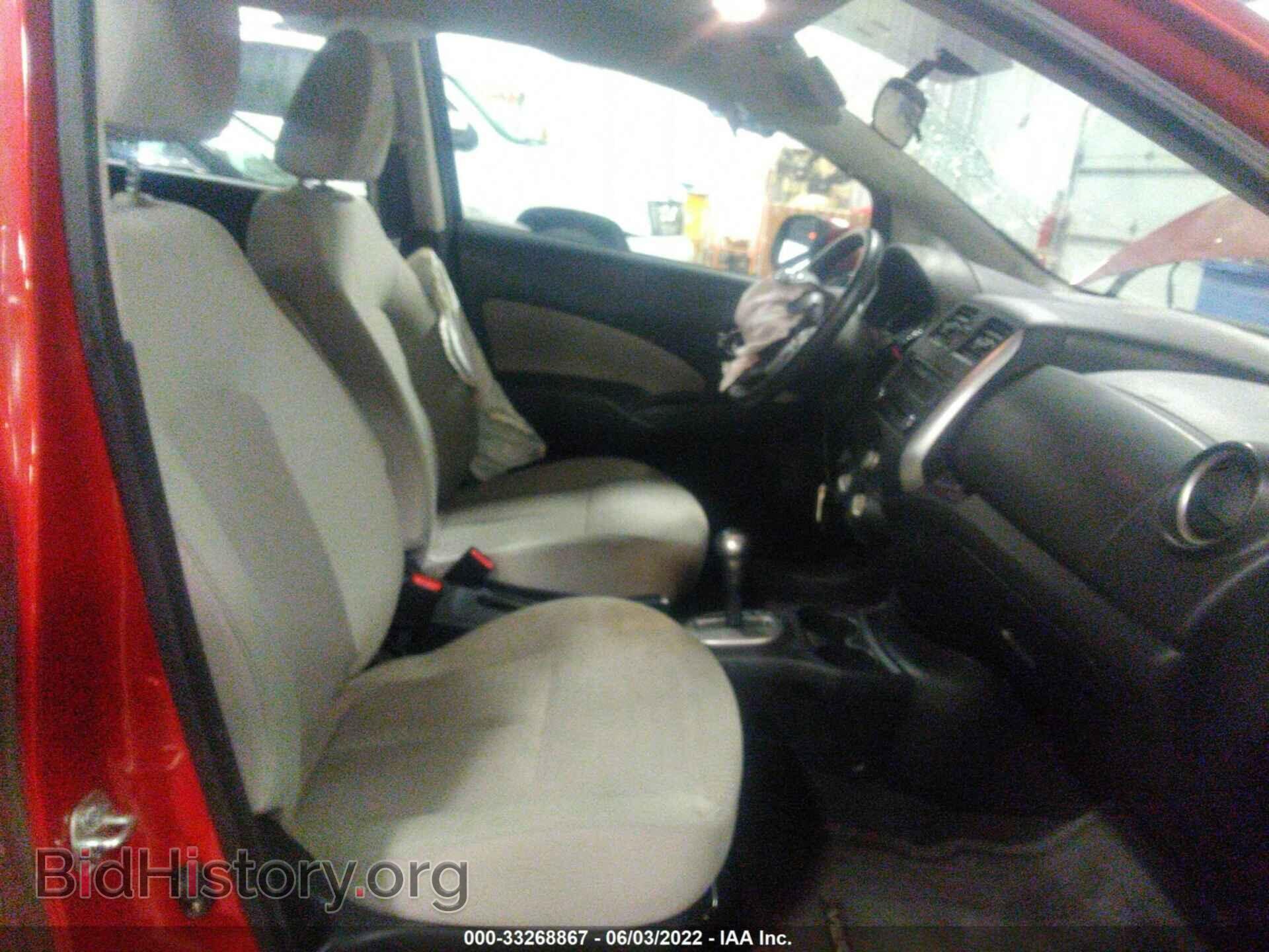 2014 NISSAN VERSA NOTE - VIN: 3N1CE2CP8EL415504 - Фото 5