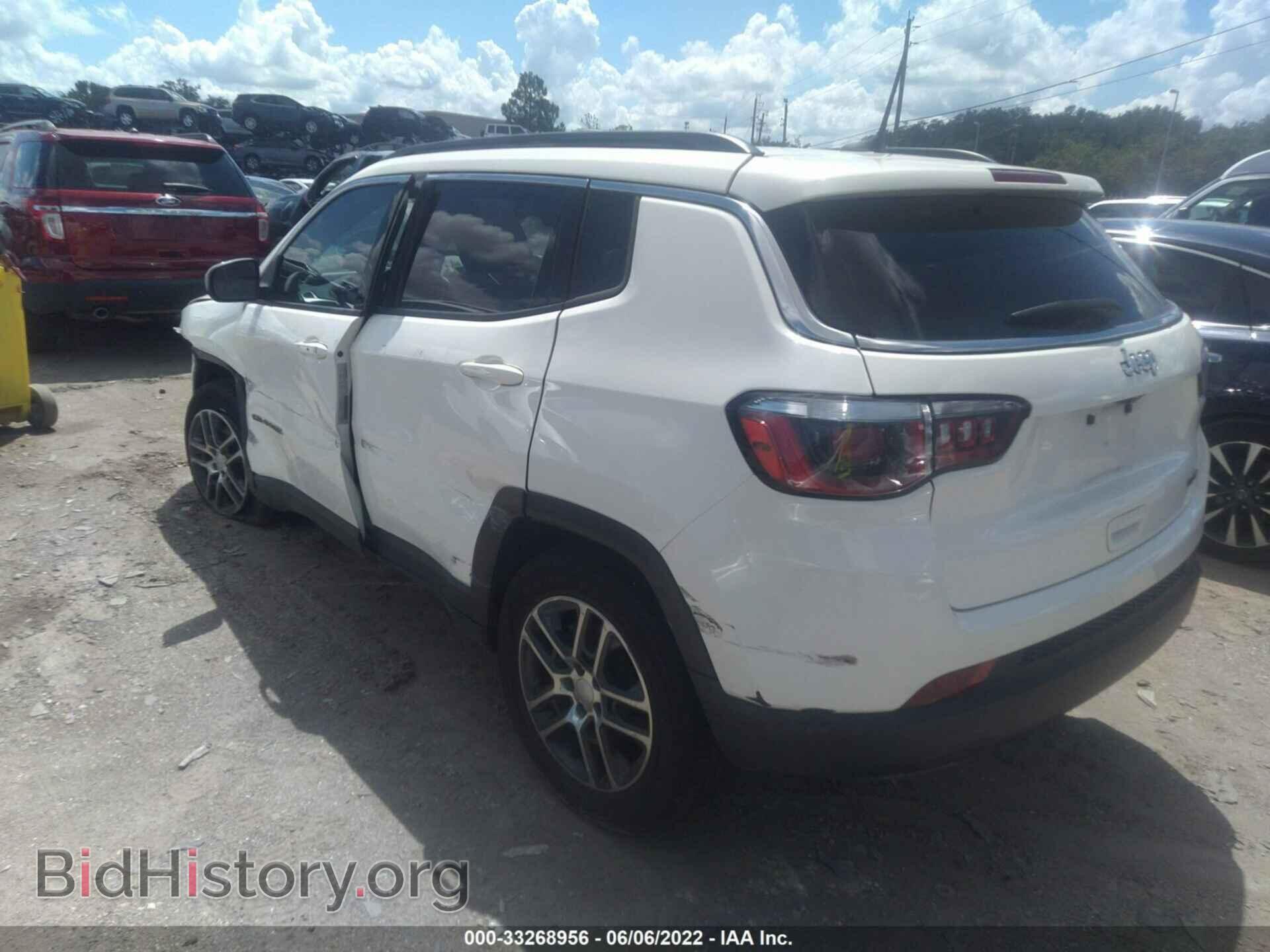 2019 JEEP COMPASS - VIN: 3C4NJCBB0KT685576 - Фото 3