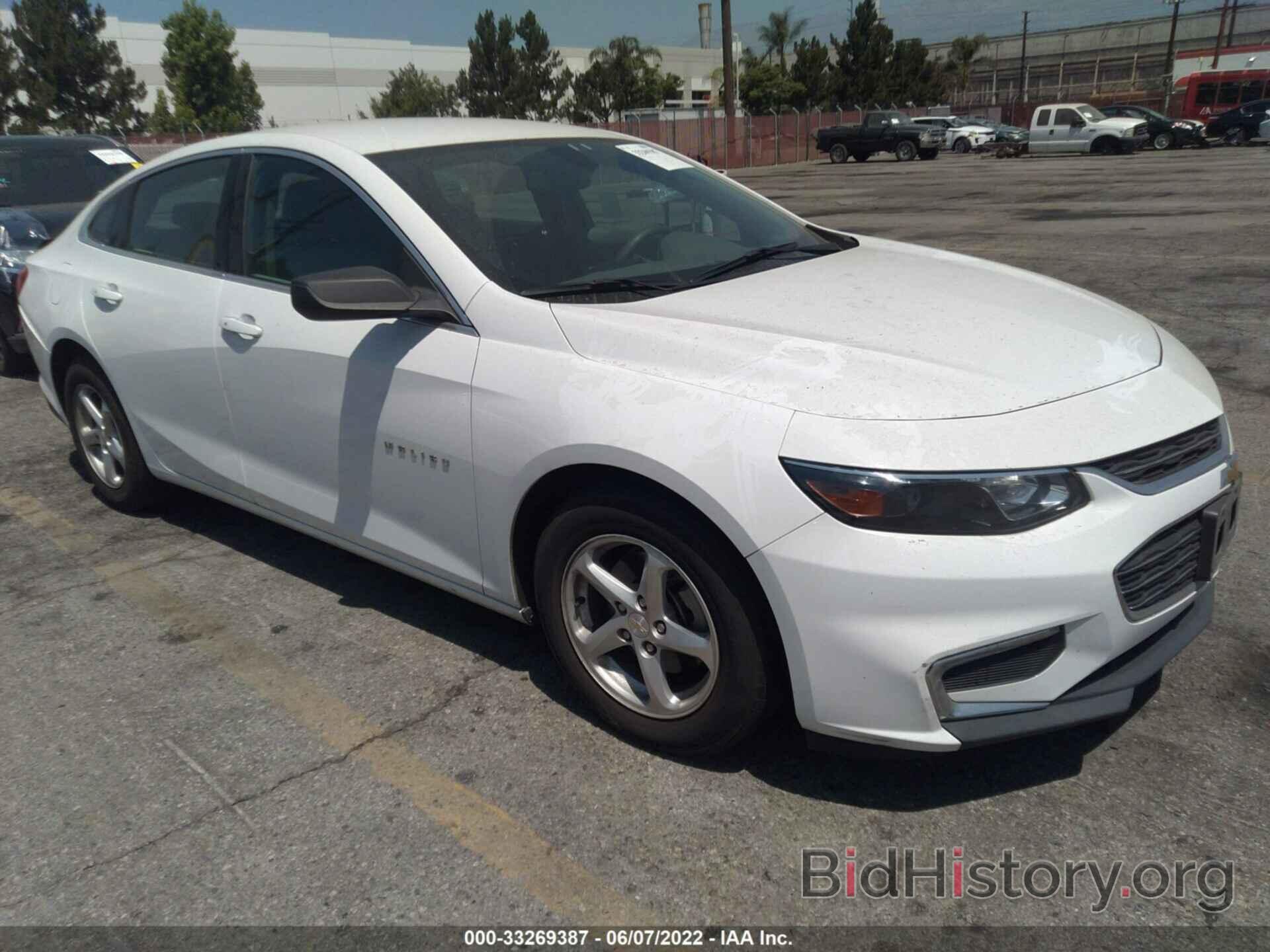 Photo 1G1ZC5ST5JF156657 - CHEVROLET MALIBU 2018