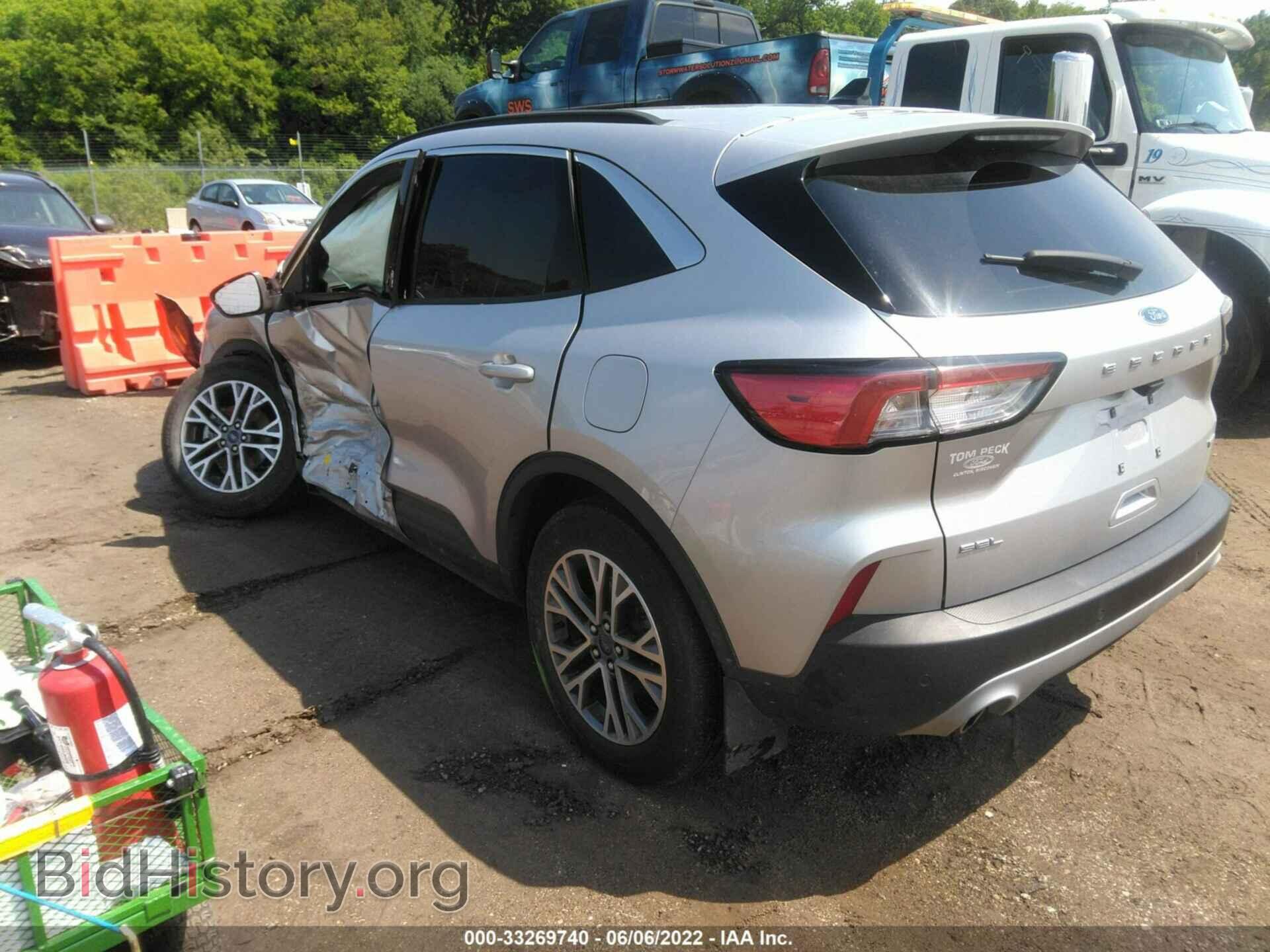 2020 FORD ESCAPE - VIN: 1FMCU9H67LUA11049 - Фото 3