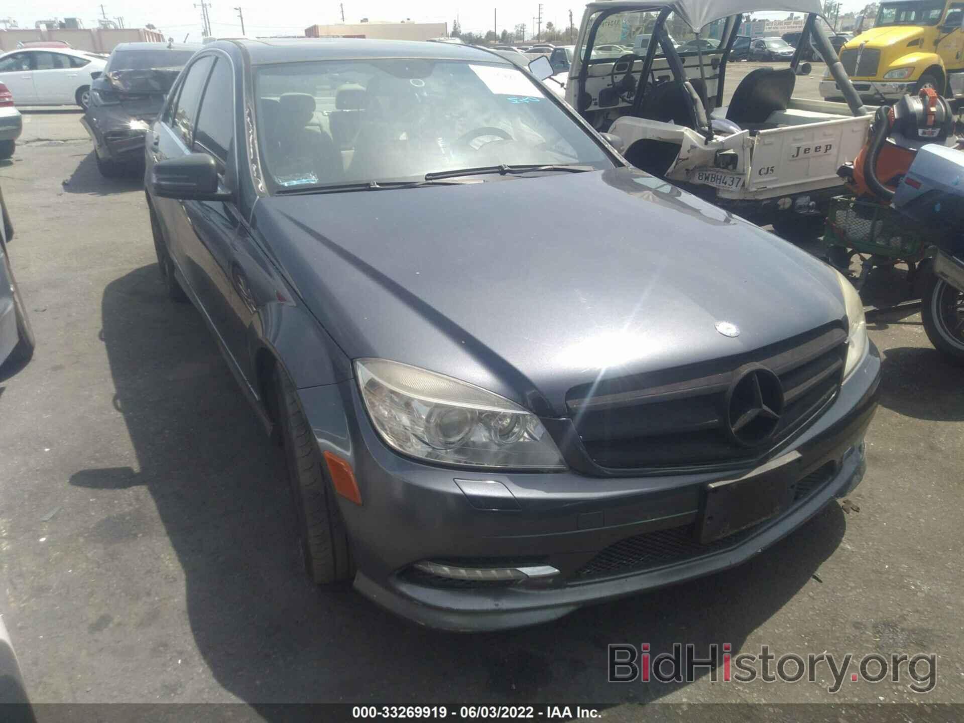 Photo WDDGF5EB3BA466139 - MERCEDES-BENZ C-CLASS 2011