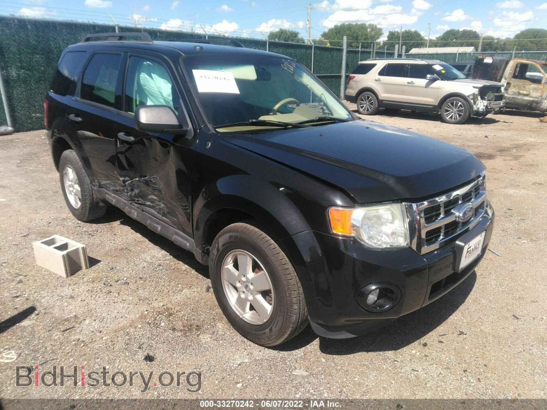 Фотография 1FMCU0D72BKB46878 - FORD ESCAPE 2011