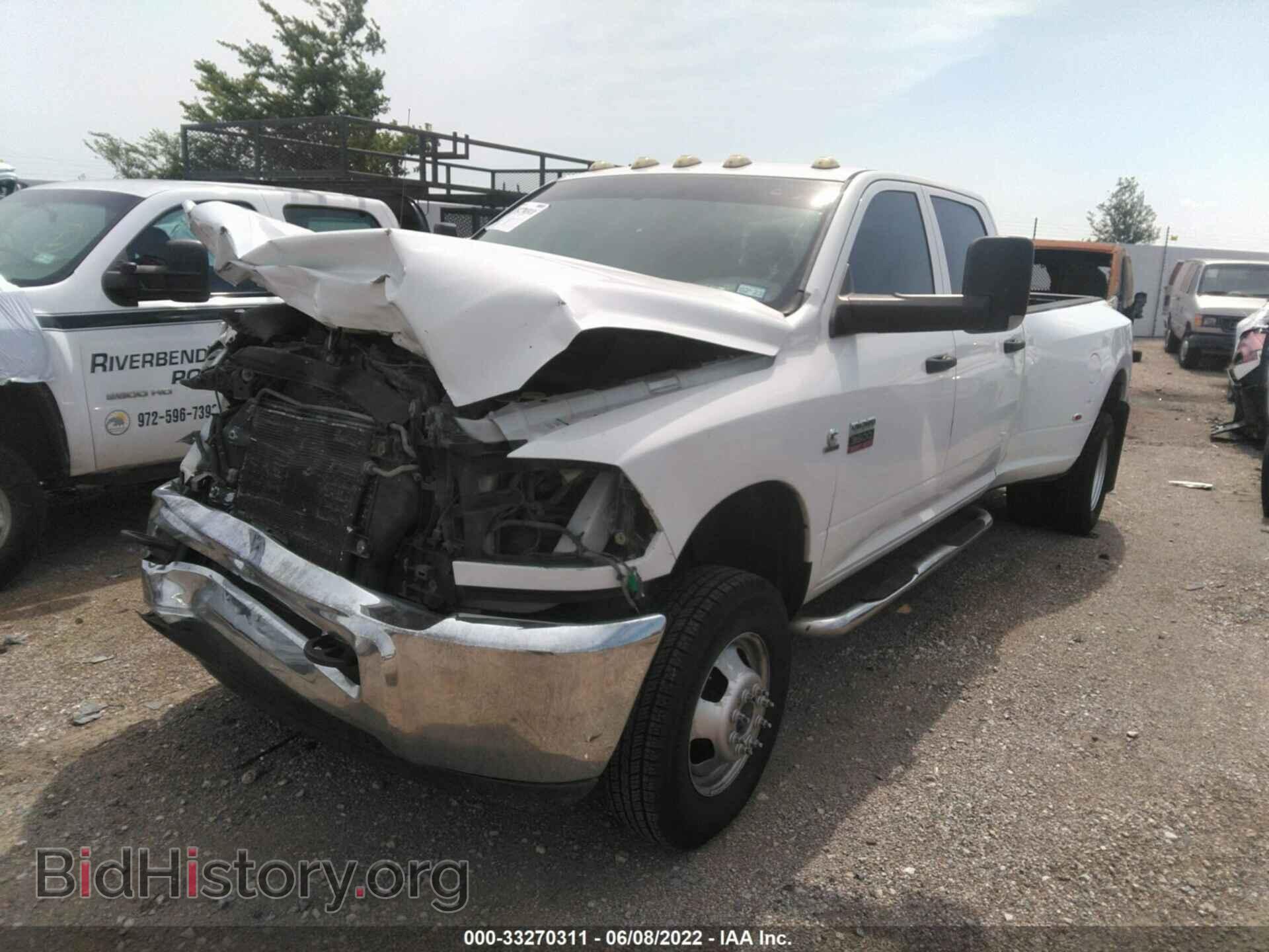 2012 RAM 3500 - VIN: 3C63DRGL8CG204364 - Photo 2