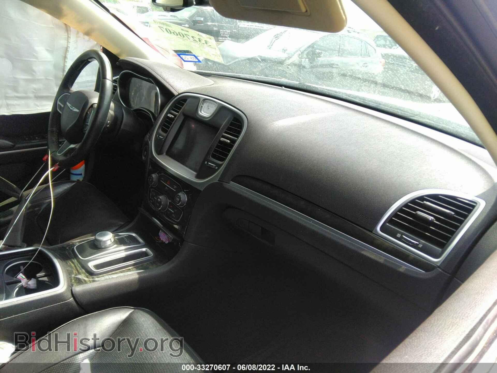 2019 CHRYSLER 300 - VIN: 2C3CCAKG8KH610896 - Фото 5