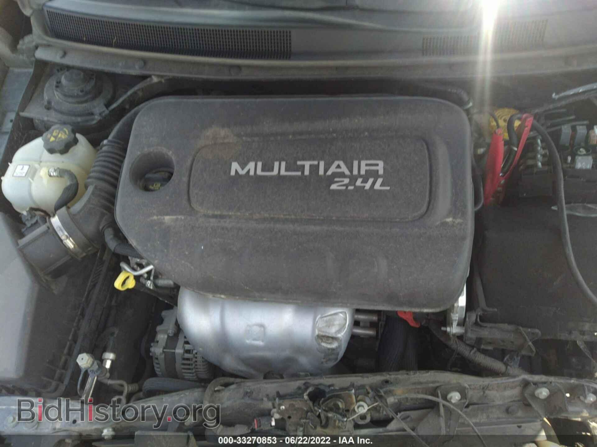 2015 CHRYSLER 200 - VIN: 1C3CCCBB2FN641588 - Фото 10