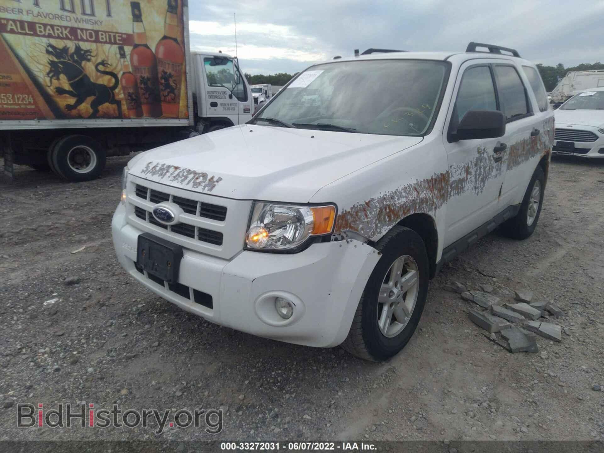 2012 FORD ESCAPE - VIN: 1FMCU5K39CKB21720 - Фото 2