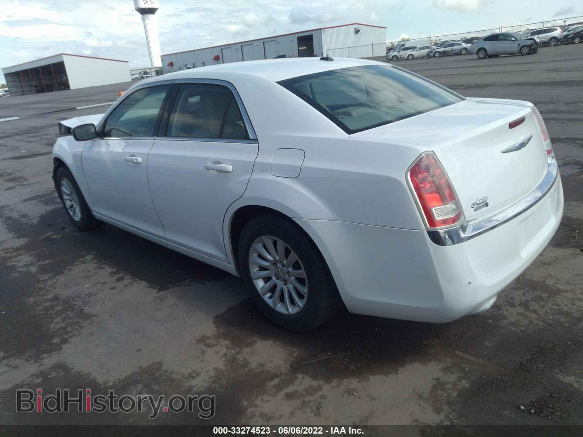 2014 CHRYSLER 300 - VIN: 2C3CCAAG6EH296901 - Фото 3